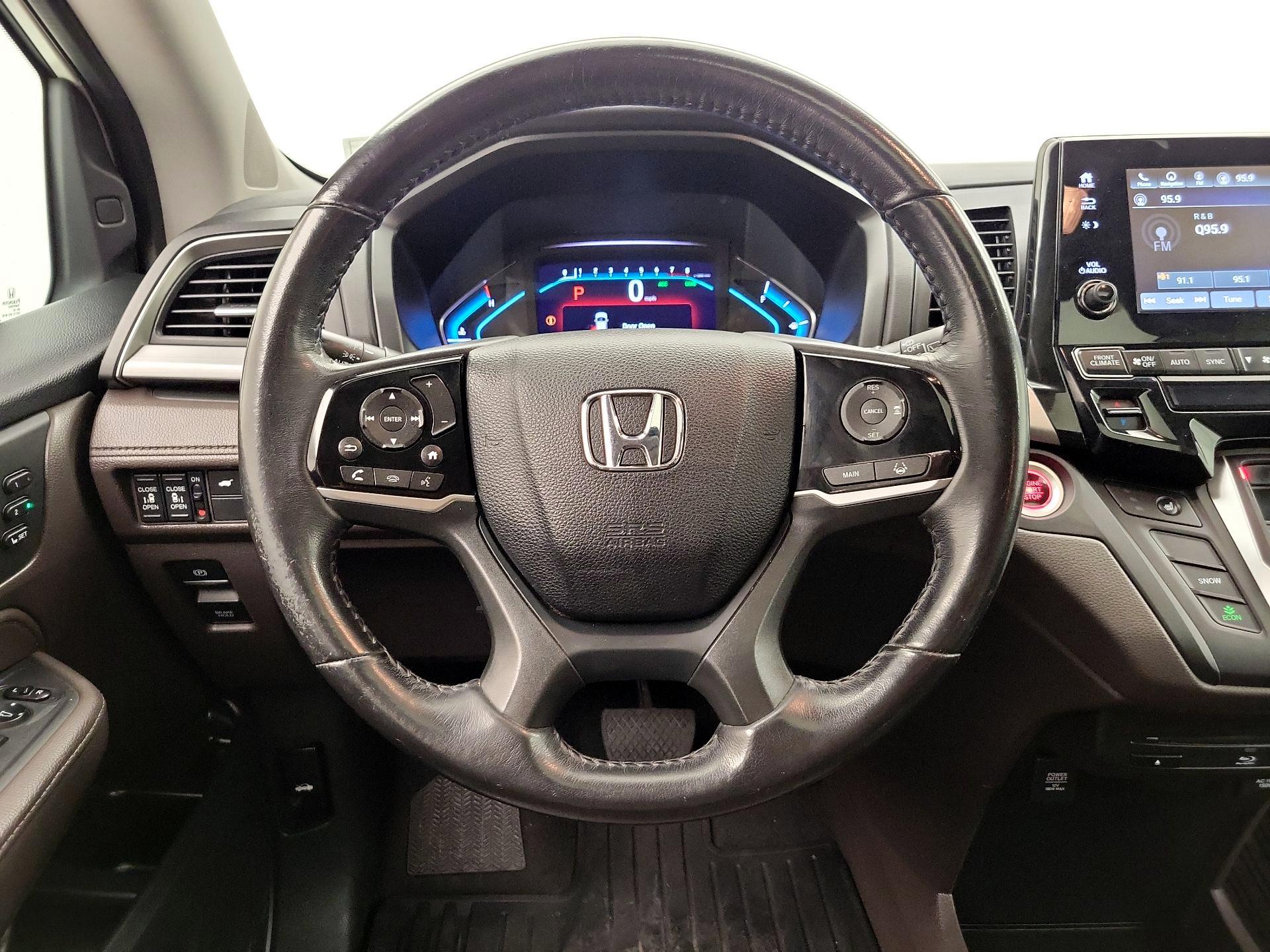 Thumbnail: 2019 Honda Odyssey - 10
