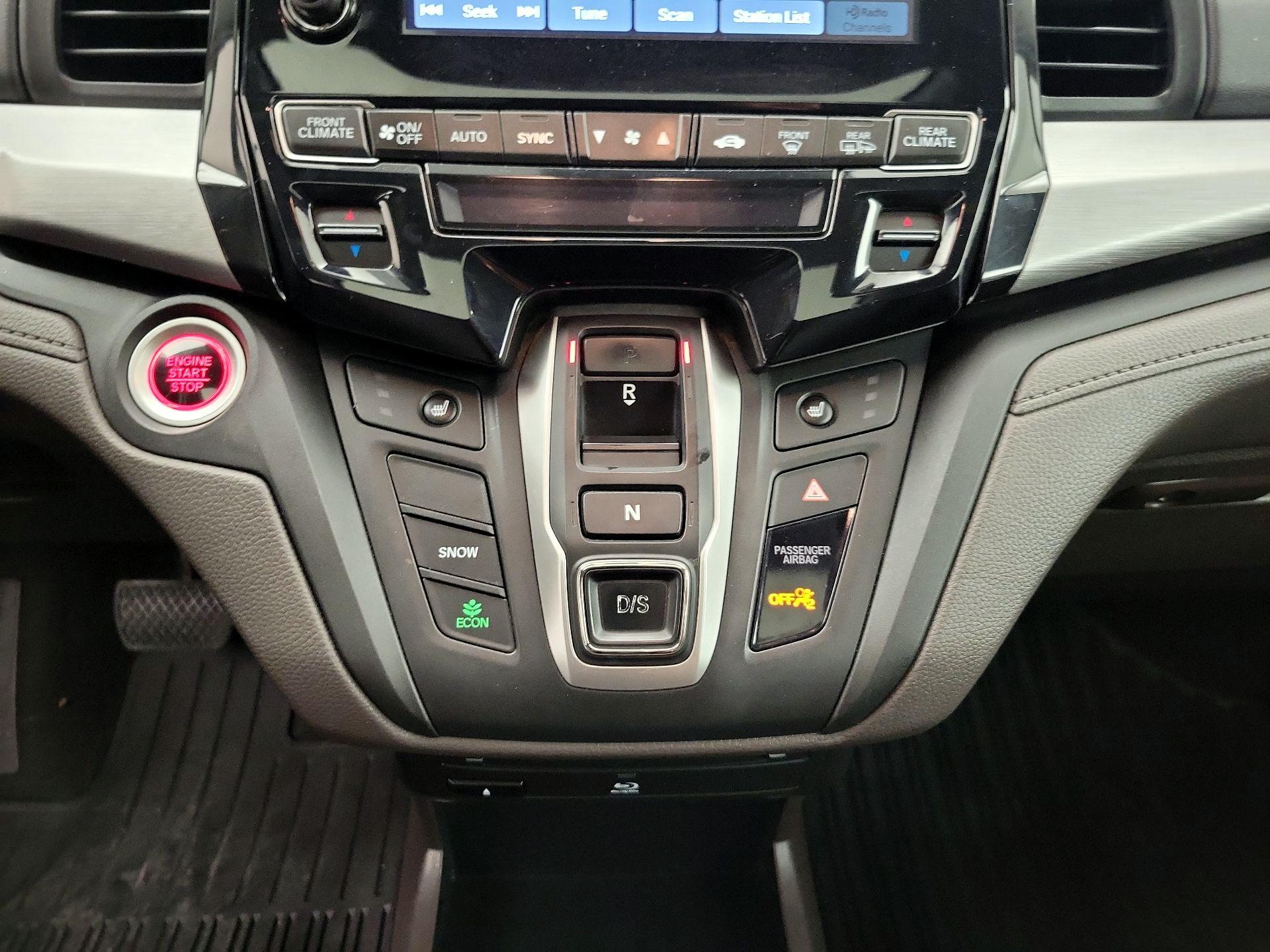 Thumbnail: 2019 Honda Odyssey - 17