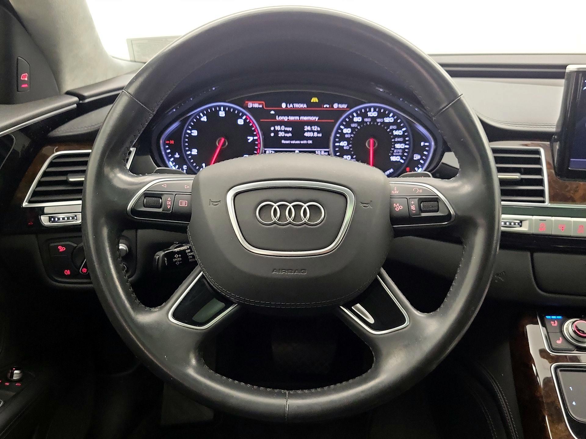 Thumbnail: 2018 Audi A8 - 10