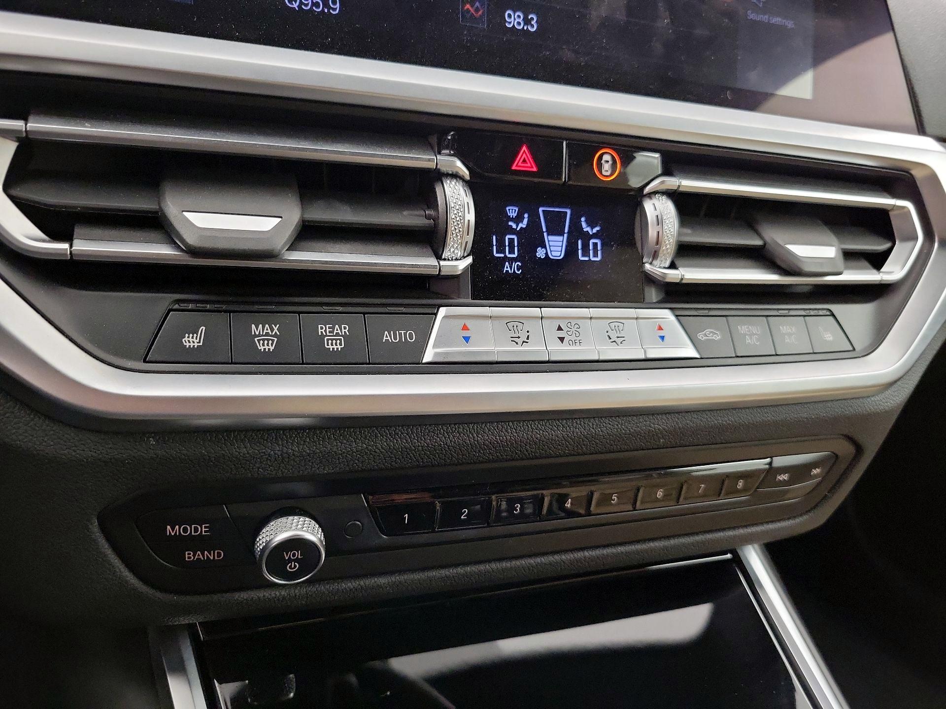 Thumbnail: 2022 BMW 2 Series - 17