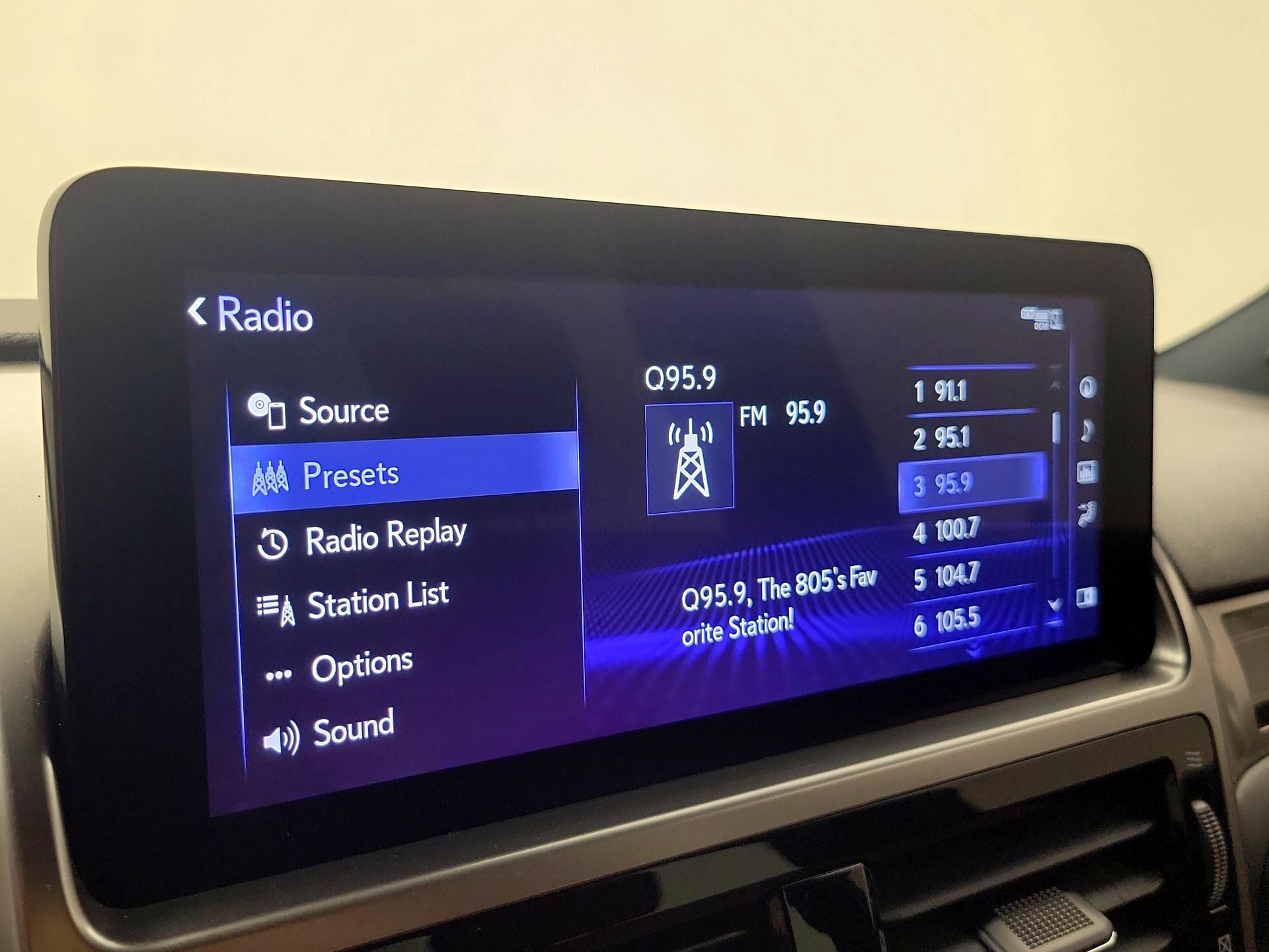 Thumbnail: 2023 Lexus GX - 16