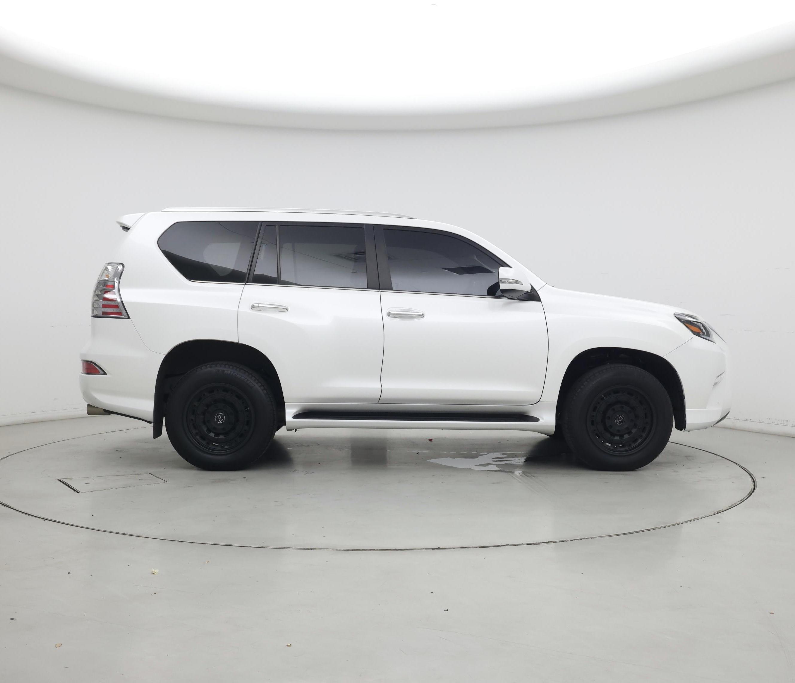 Thumbnail: 2023 Lexus GX - 7