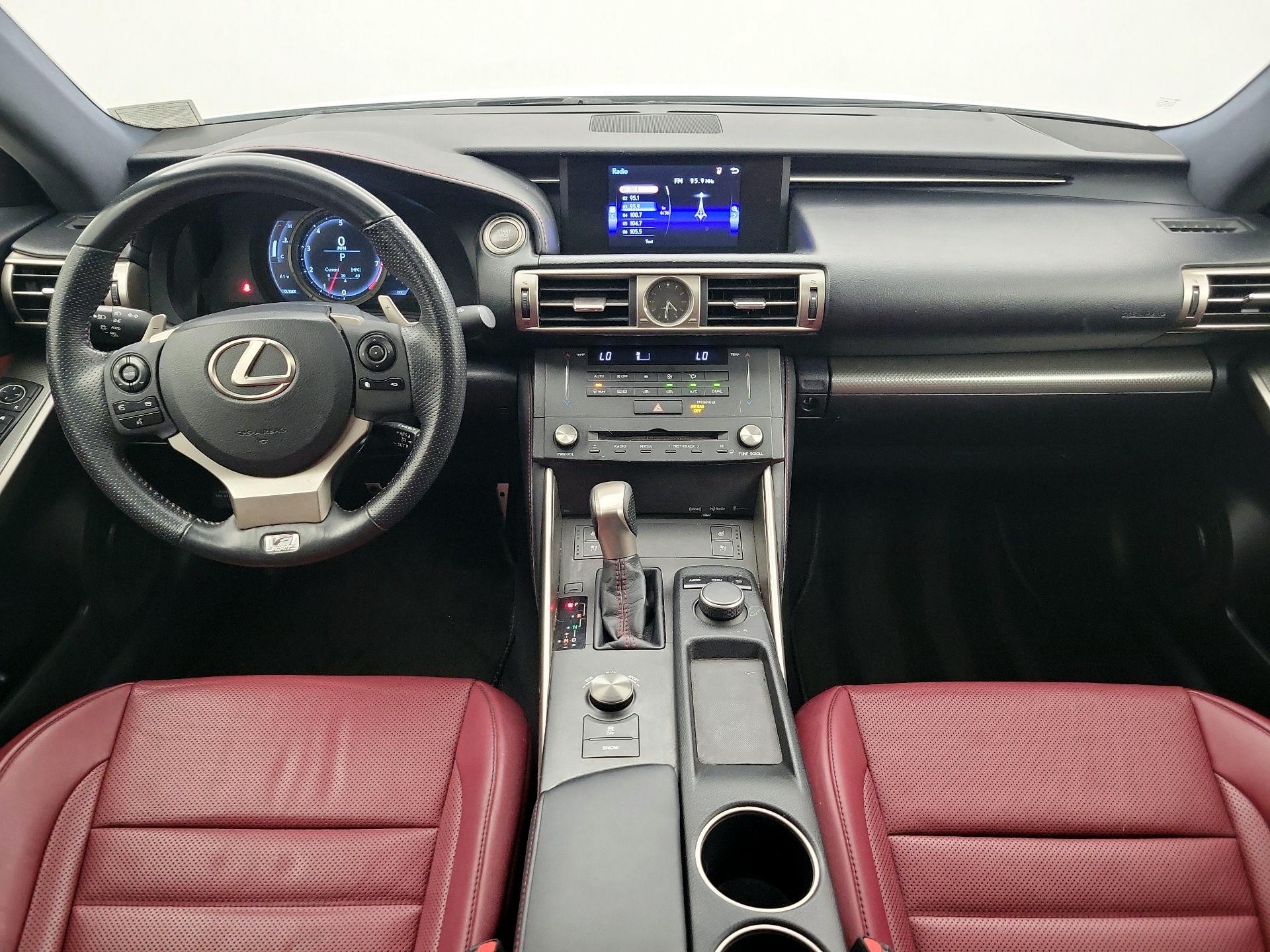 Thumbnail: 2015 Lexus IS - 9