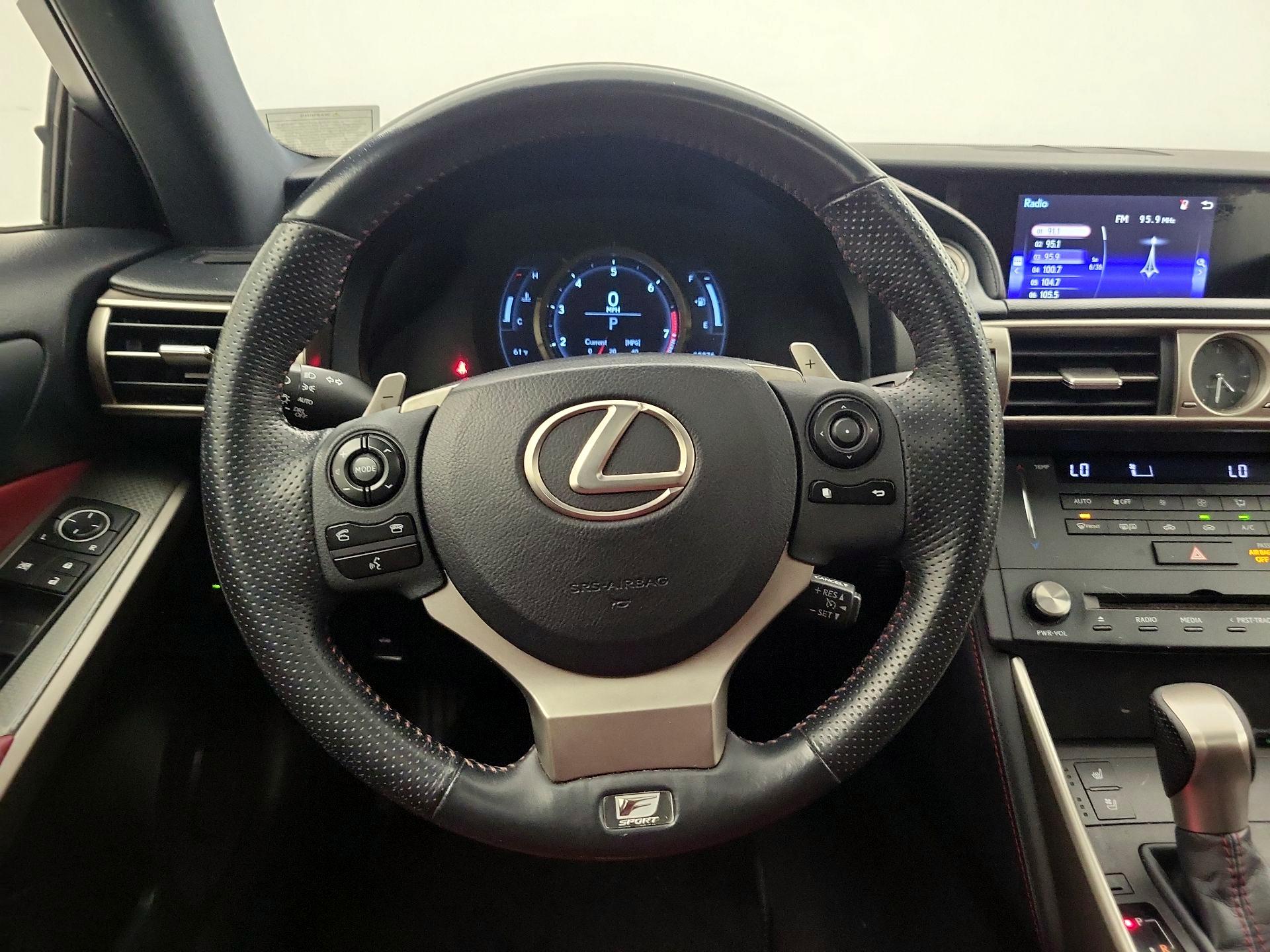 Thumbnail: 2015 Lexus IS - 10