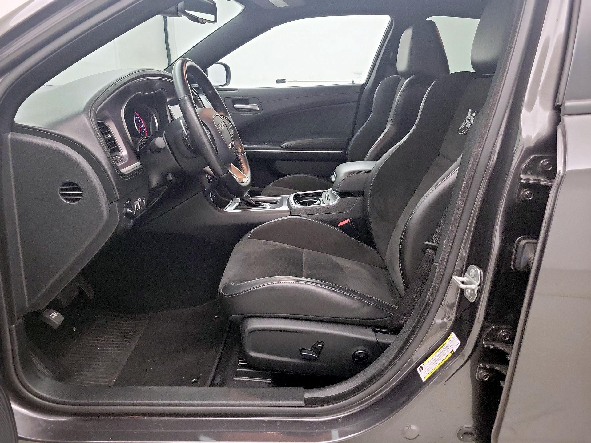 Thumbnail: 2020 Dodge Charger - 11