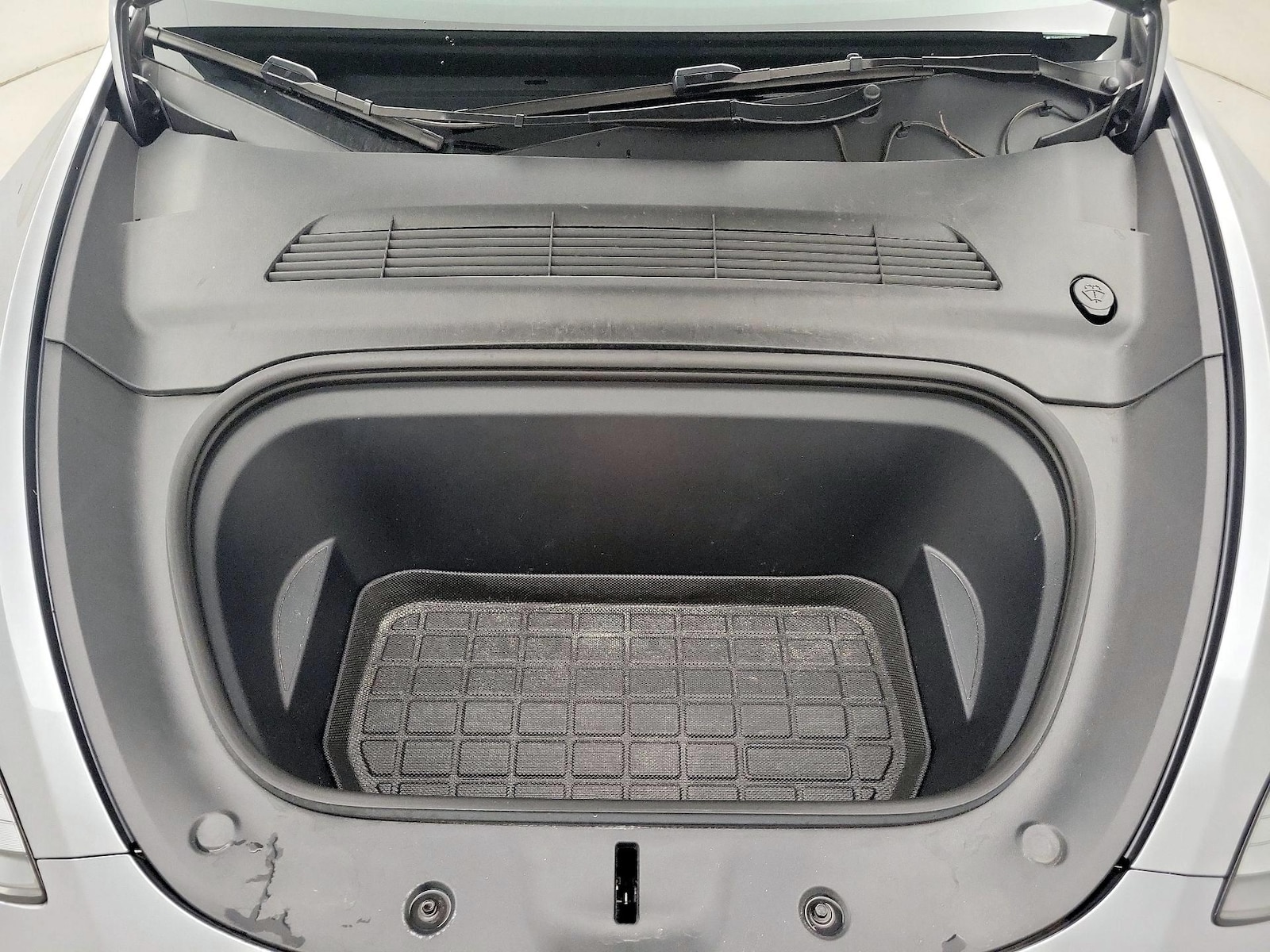 2024 Tesla Model Y Long Range - Photo 22