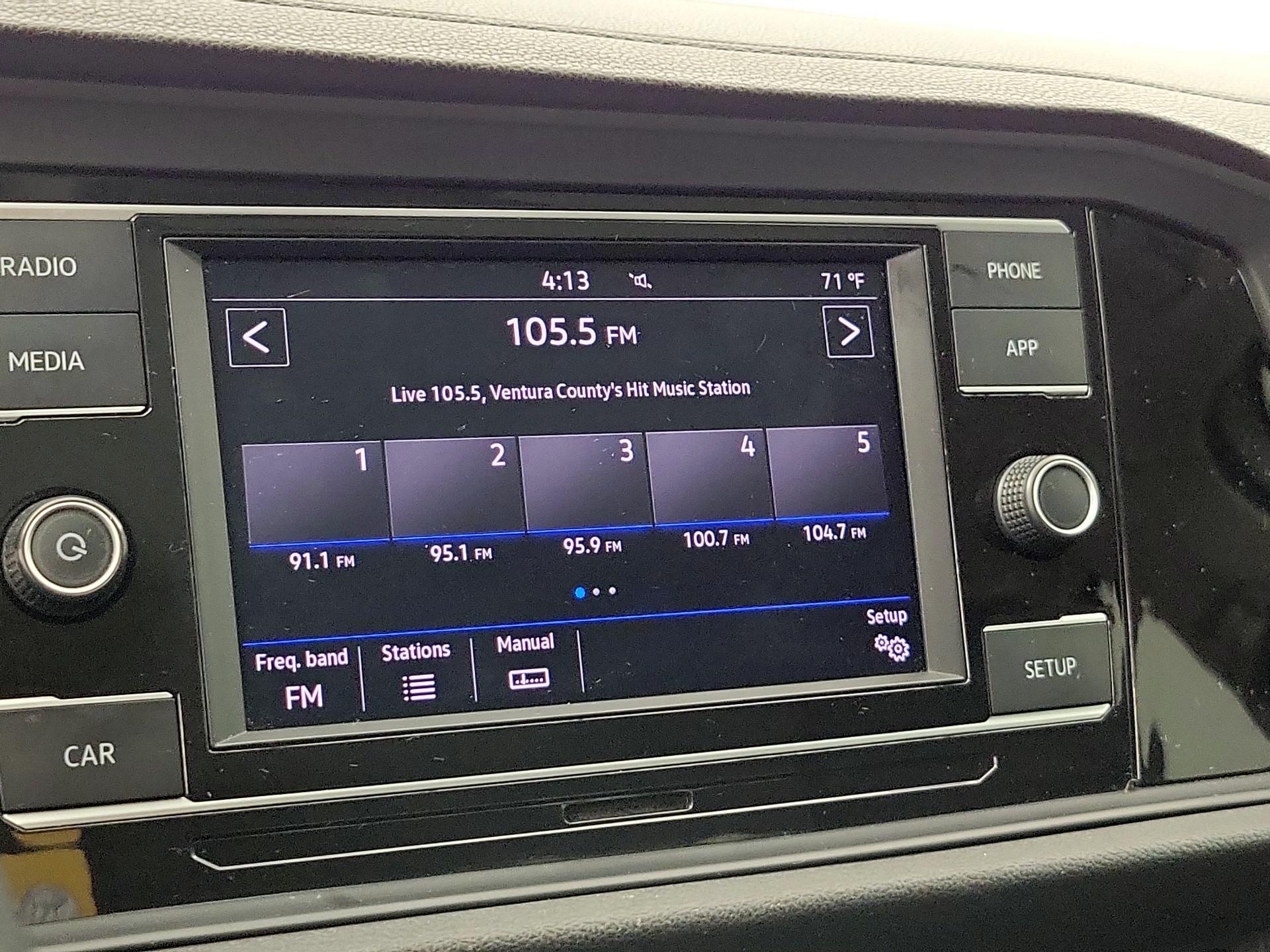 Thumbnail: 2019 Volkswagen Jetta - 15