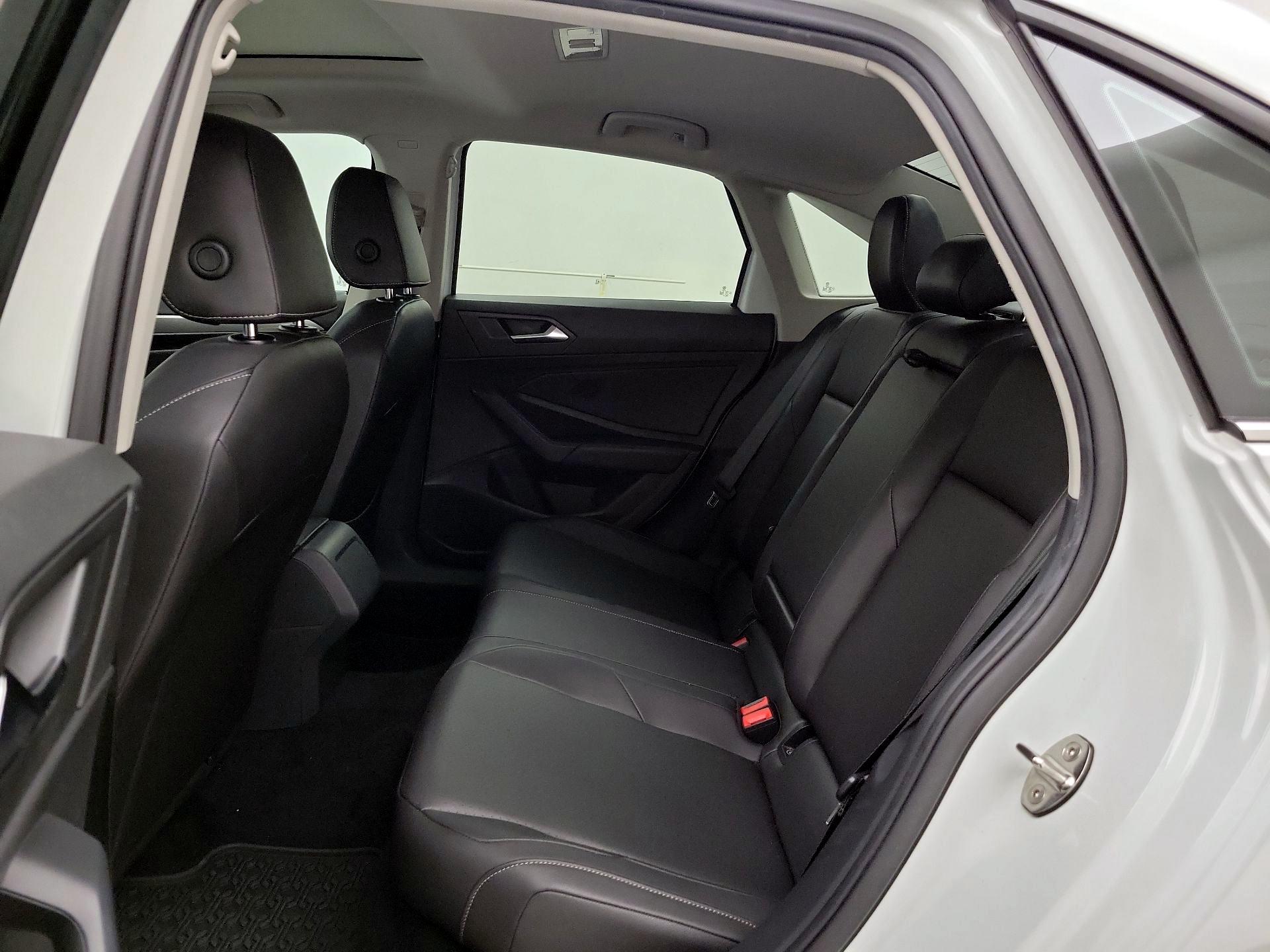 Thumbnail: 2019 Volkswagen Jetta - 20