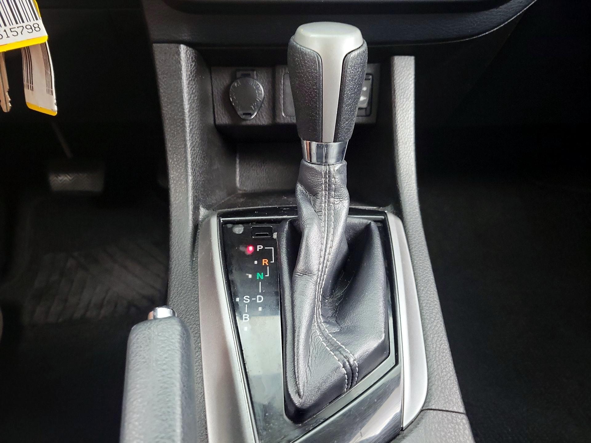 Thumbnail: 2016 Toyota Corolla - 17