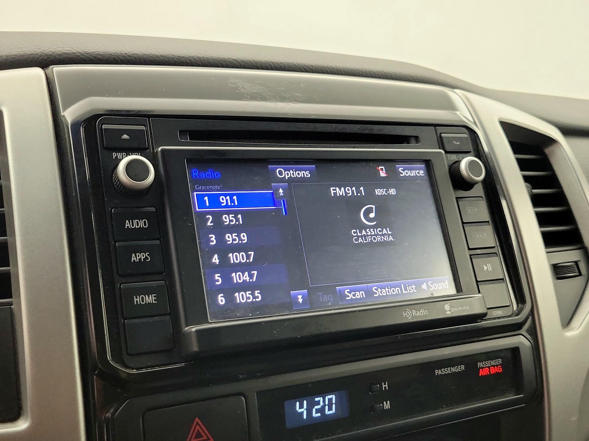 Thumbnail: 2014 Toyota Tacoma - 15