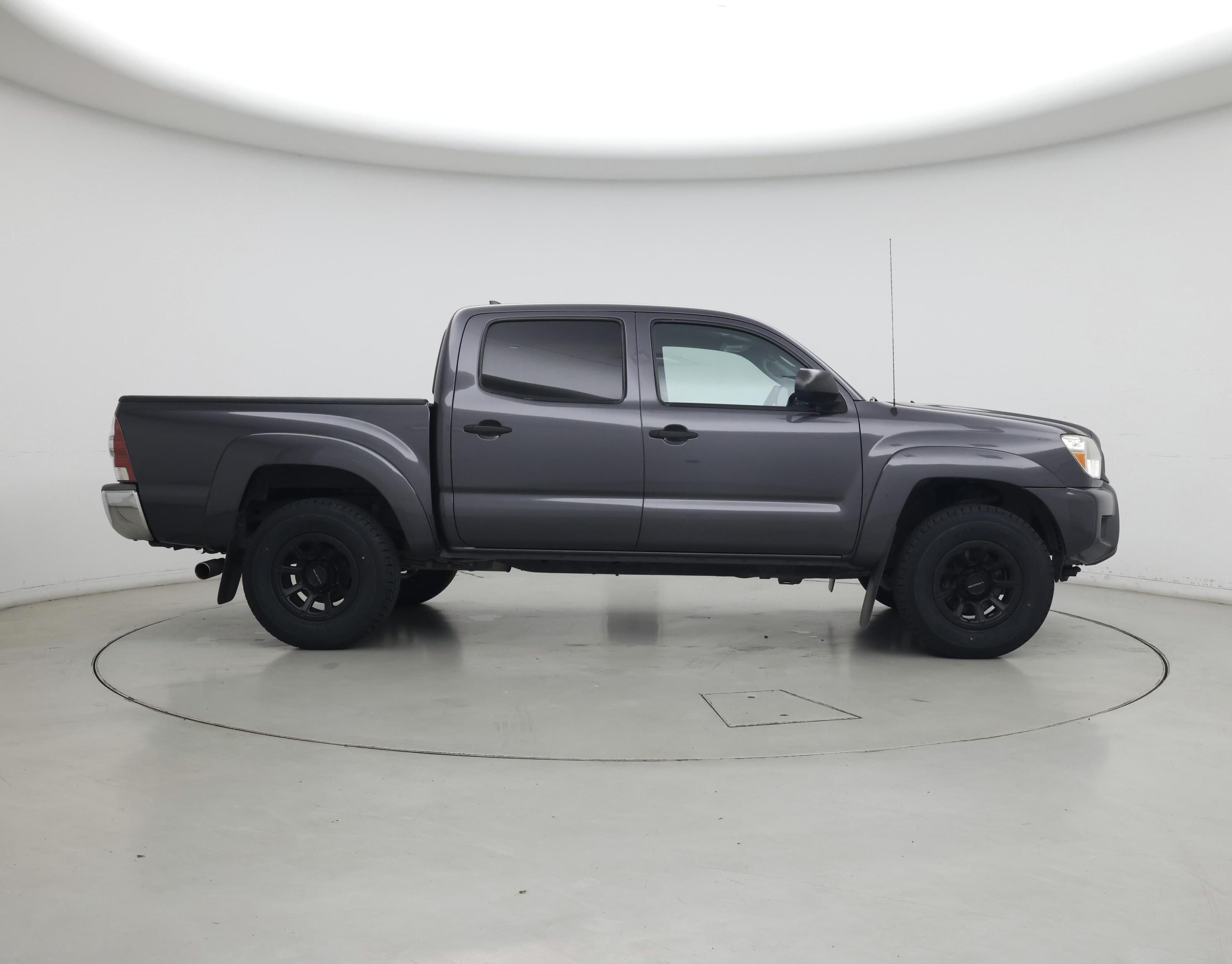 Thumbnail: 2014 Toyota Tacoma - 7