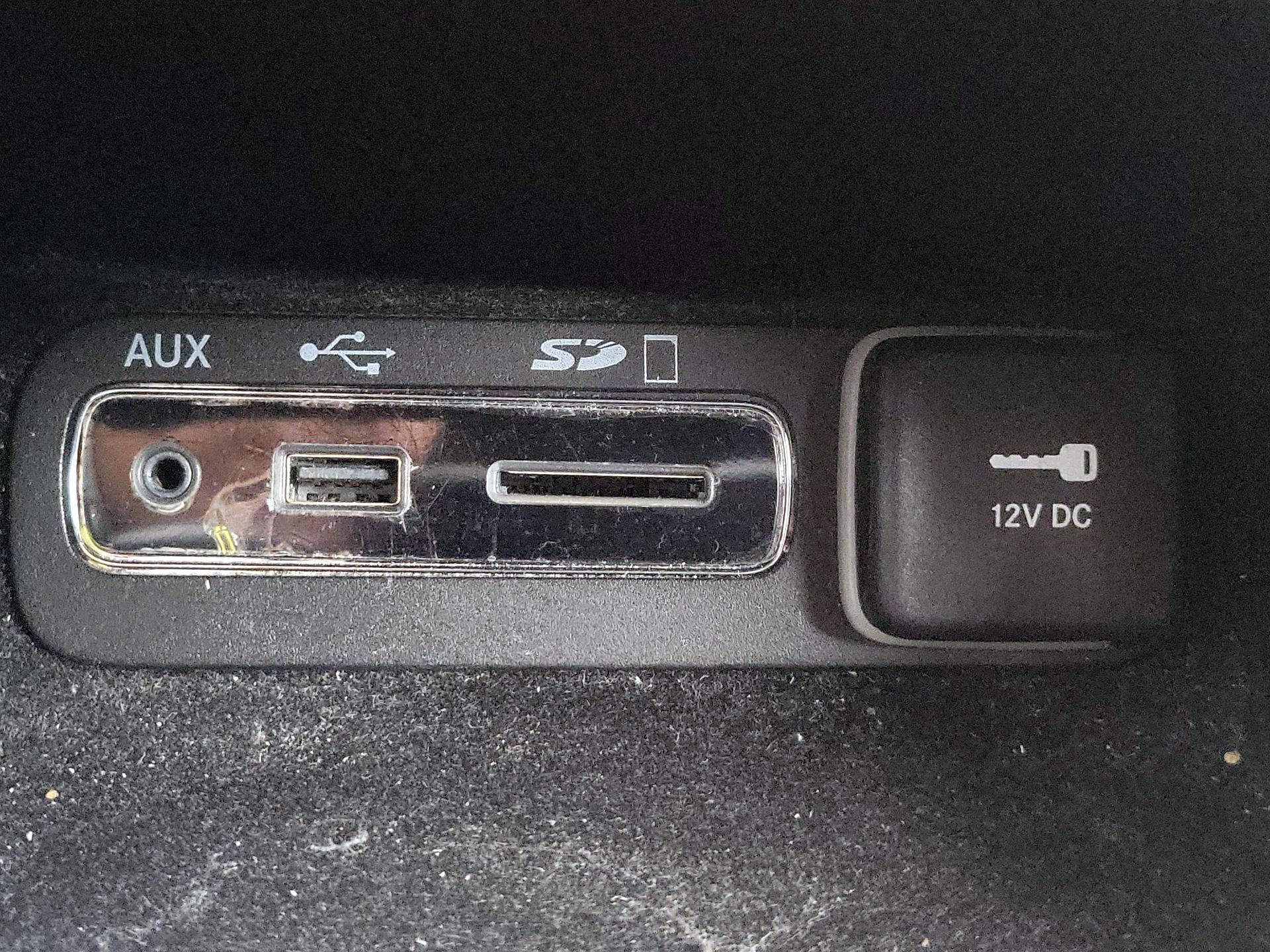 Thumbnail: 2017 Jeep Grand Cherokee - 18