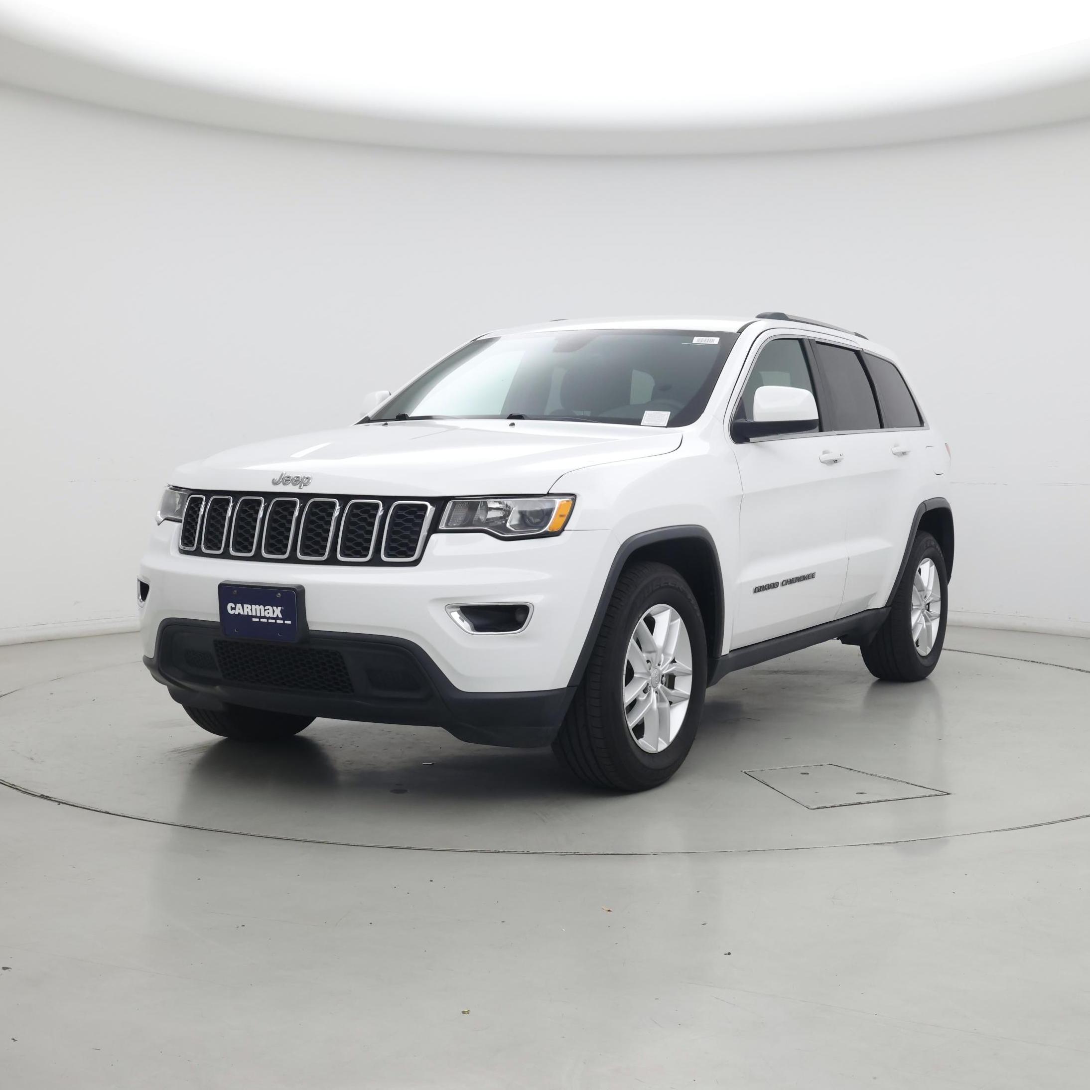 Thumbnail: 2017 Jeep Grand Cherokee - 4