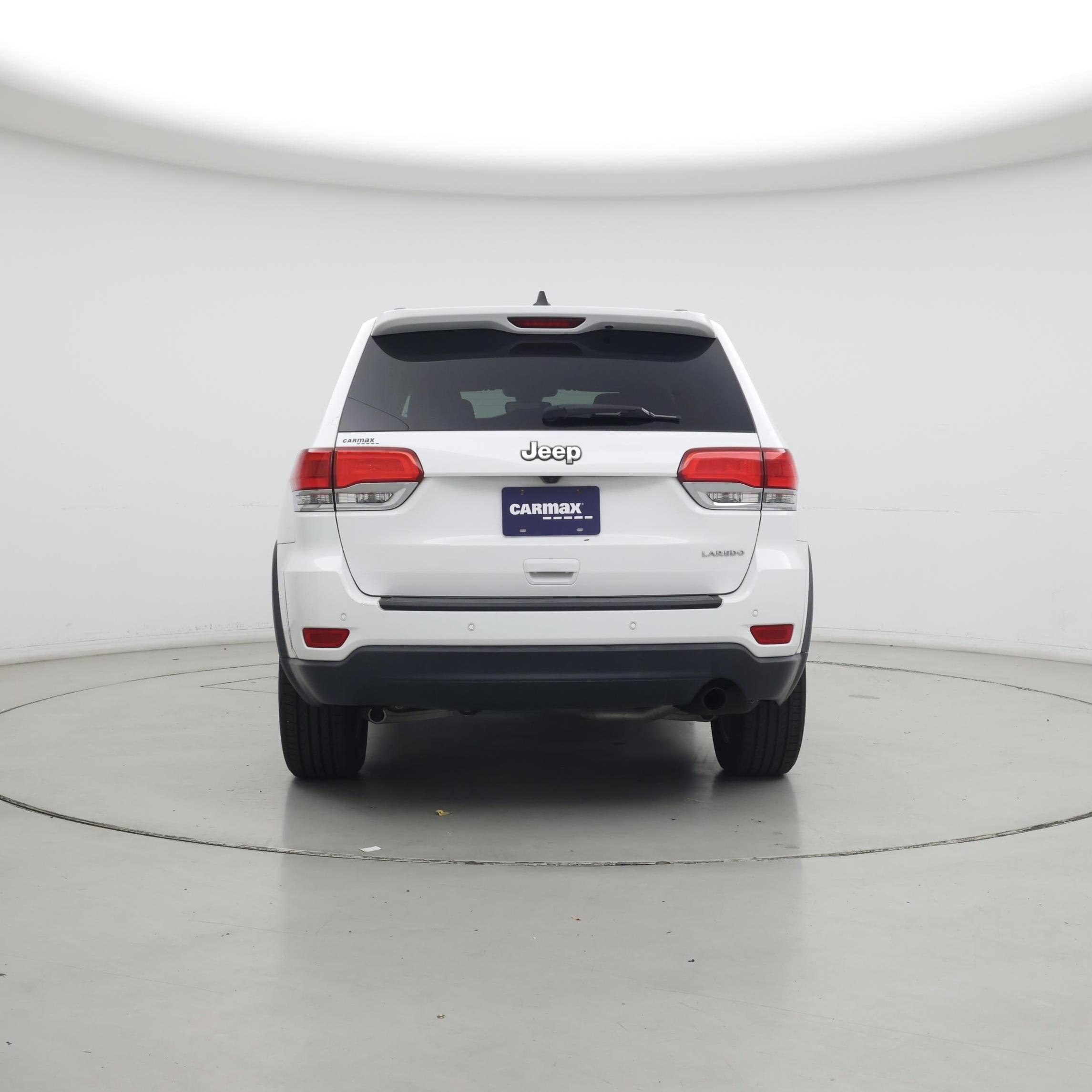 Thumbnail: 2017 Jeep Grand Cherokee - 6