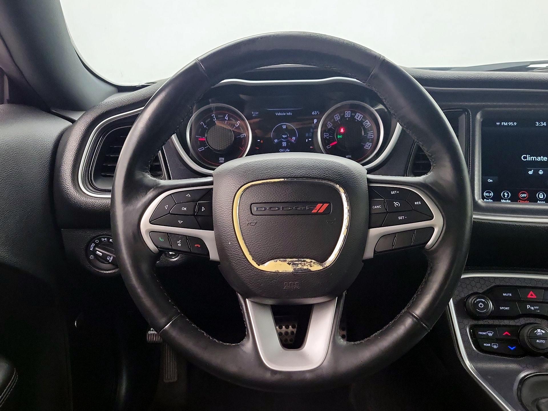 Thumbnail: 2018 Dodge Challenger - 10