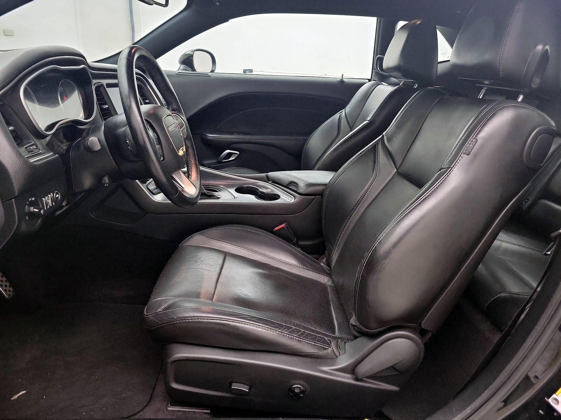 Thumbnail: 2018 Dodge Challenger - 11