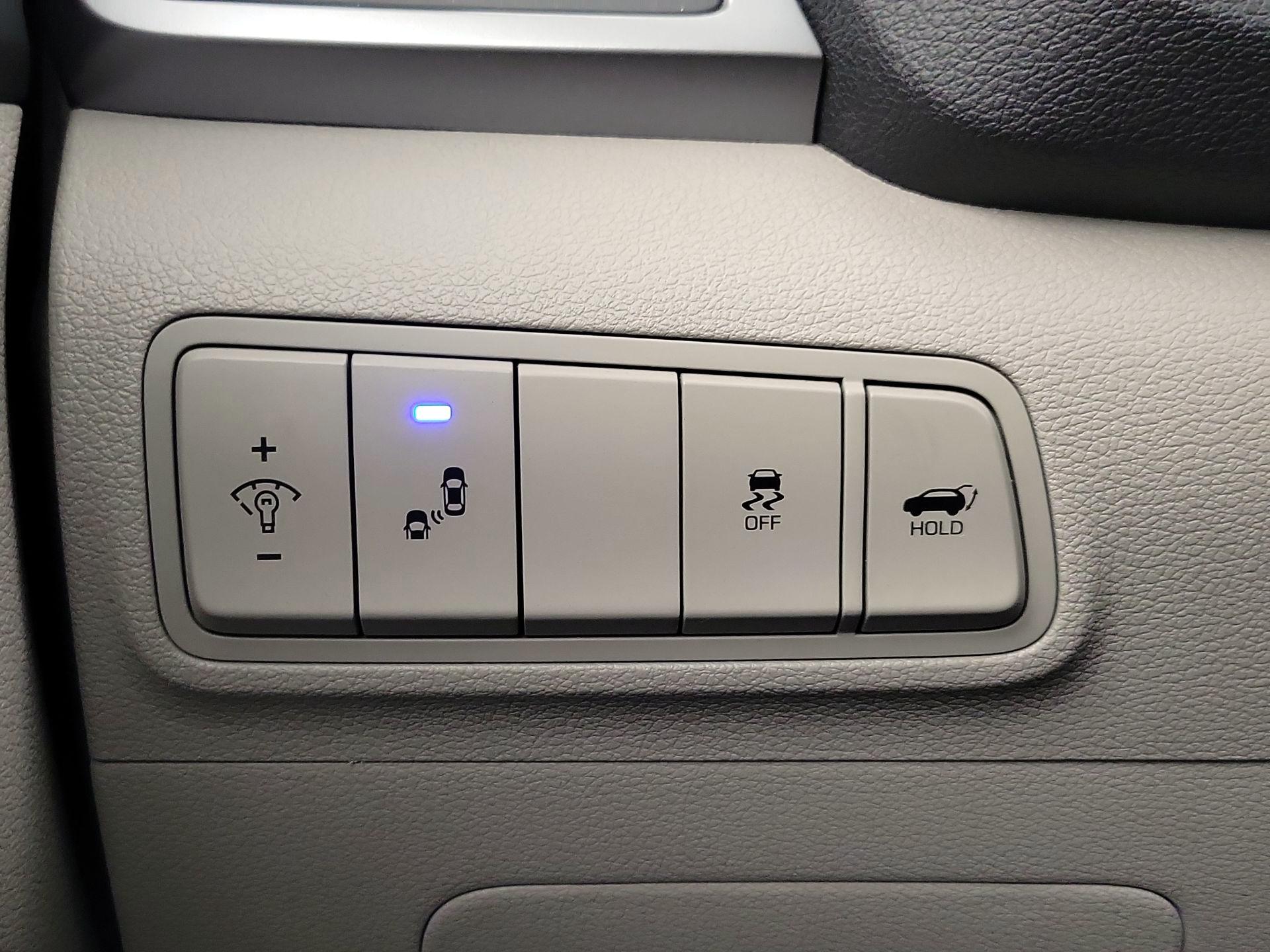 Thumbnail: 2018 Hyundai Tucson - 13