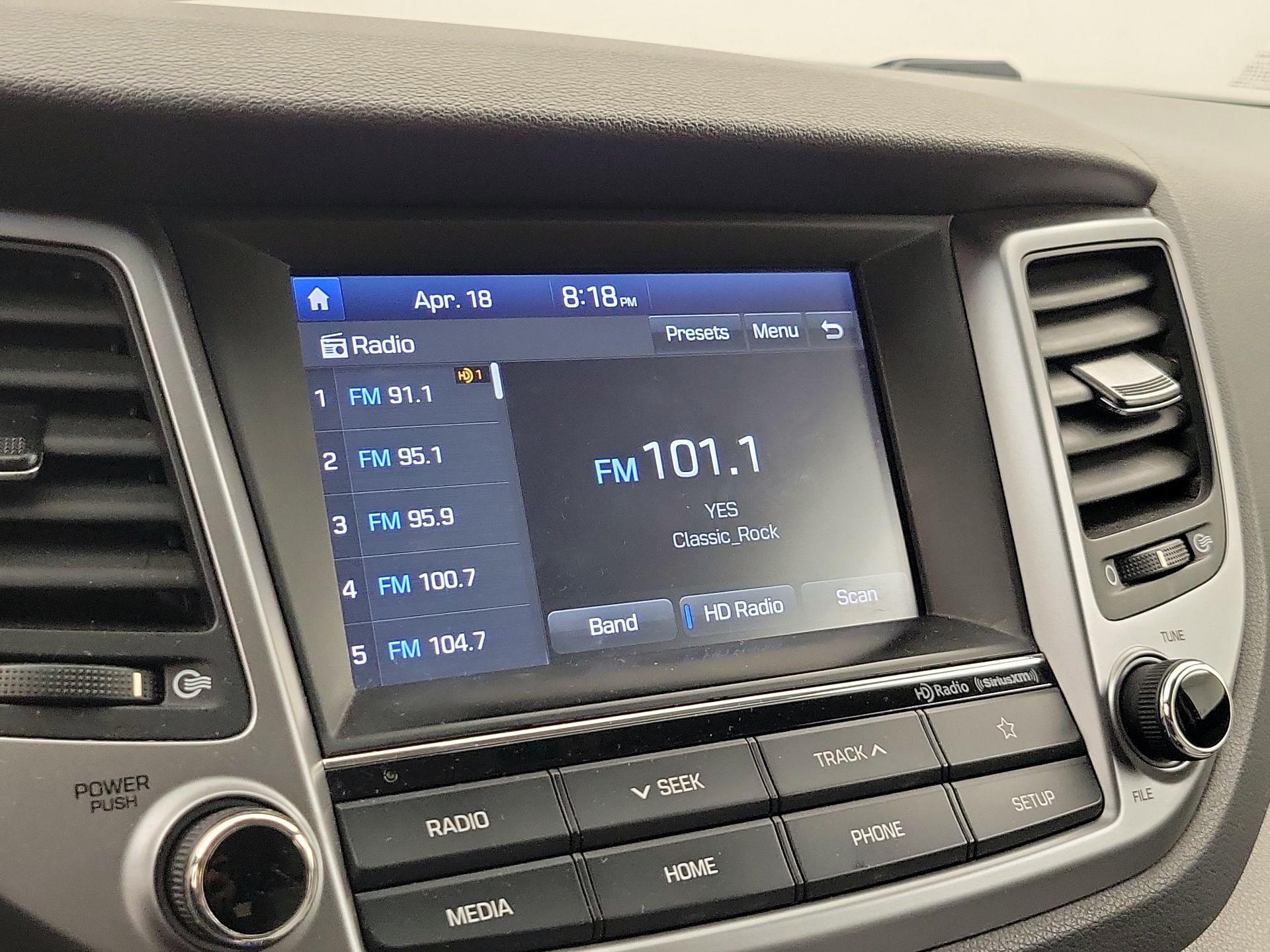 Thumbnail: 2018 Hyundai Tucson - 15