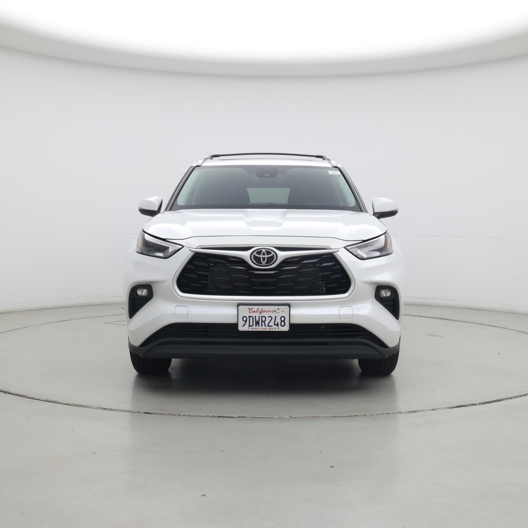Thumbnail: 2022 Toyota Highlander - 5