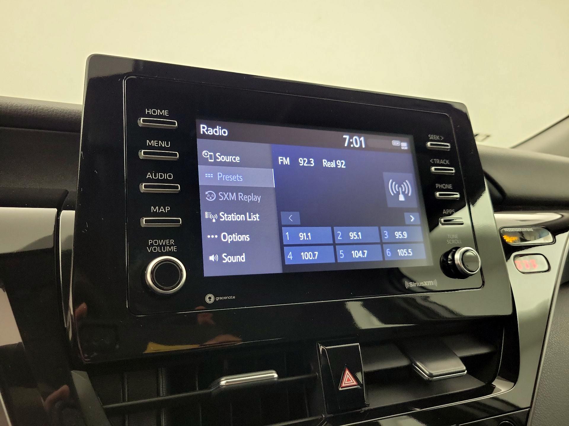 Thumbnail: 2022 Toyota Camry - 15