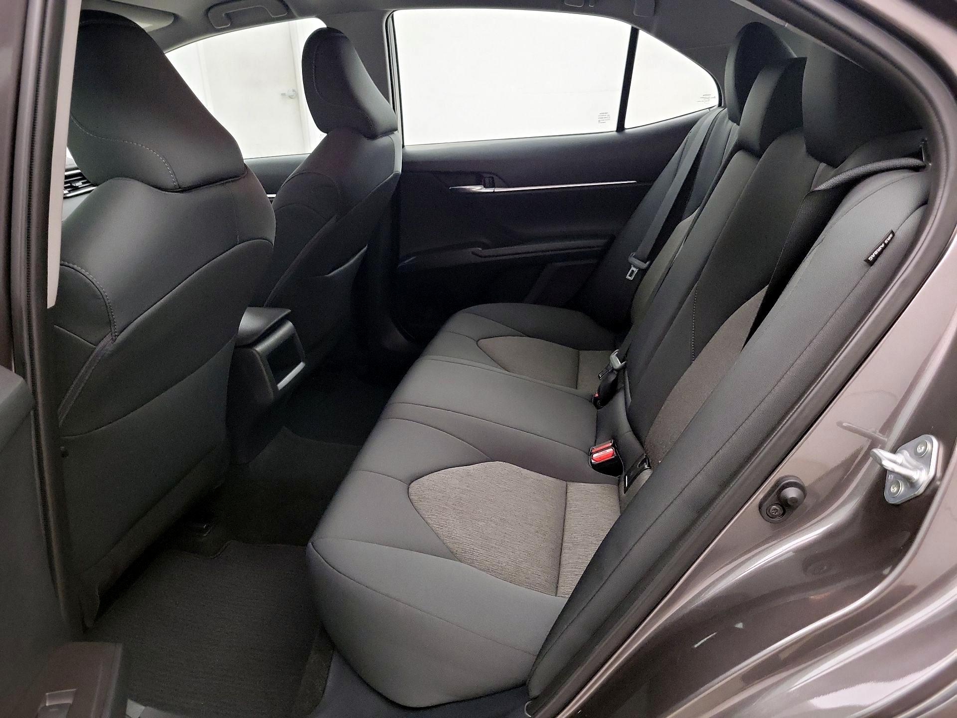 Thumbnail: 2022 Toyota Camry - 19