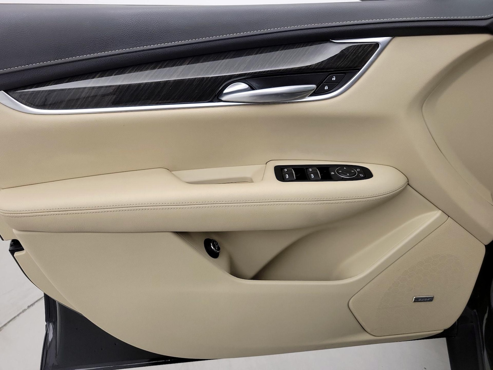 2018 Cadillac XT5 Base - Photo 13