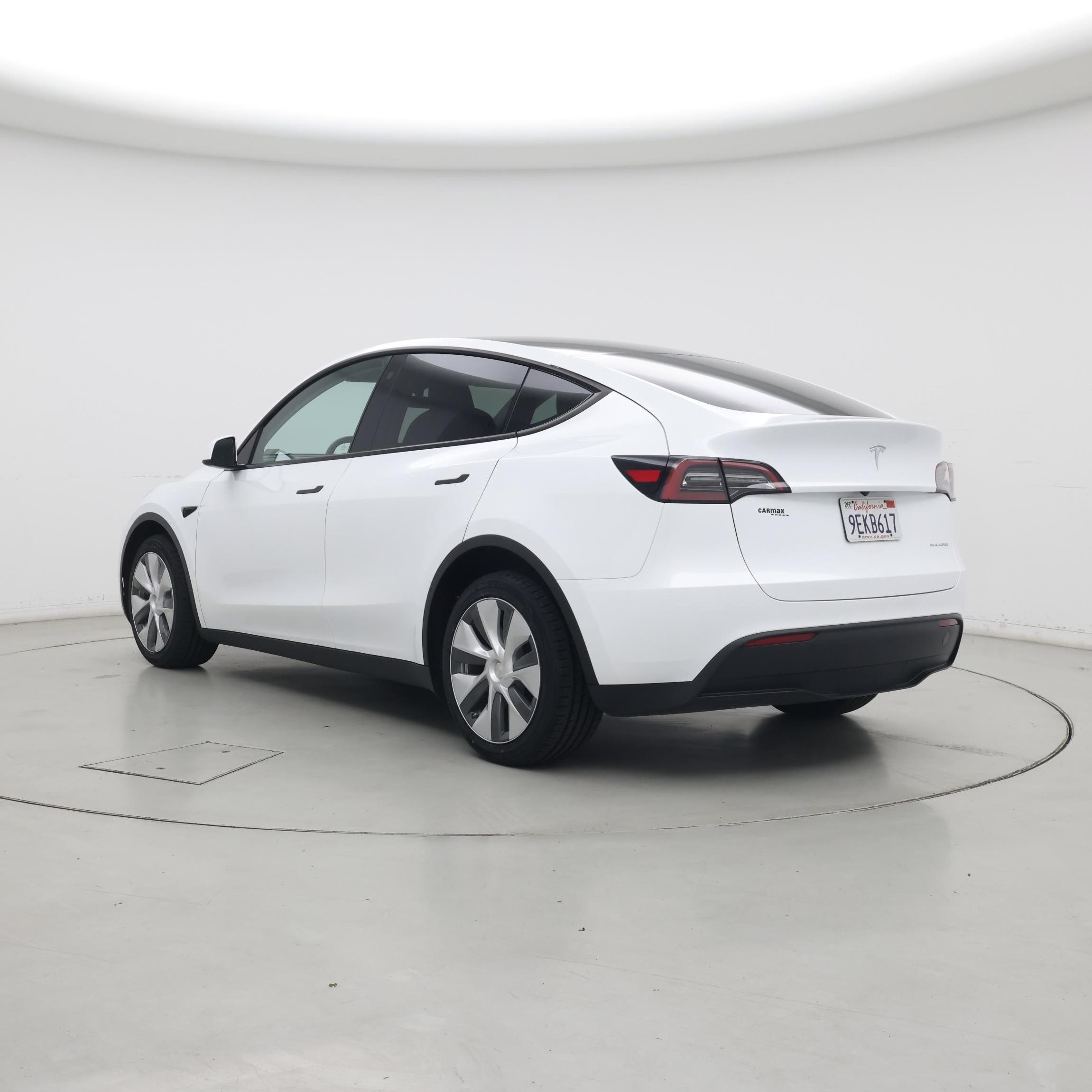 Thumbnail: 2023 Tesla Model Y - 2