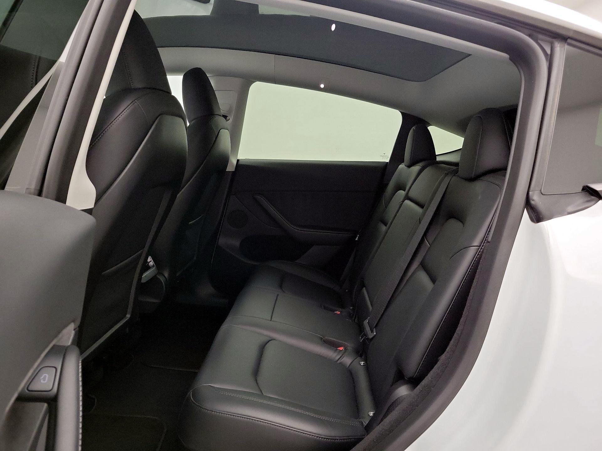 Thumbnail: 2023 Tesla Model Y - 19