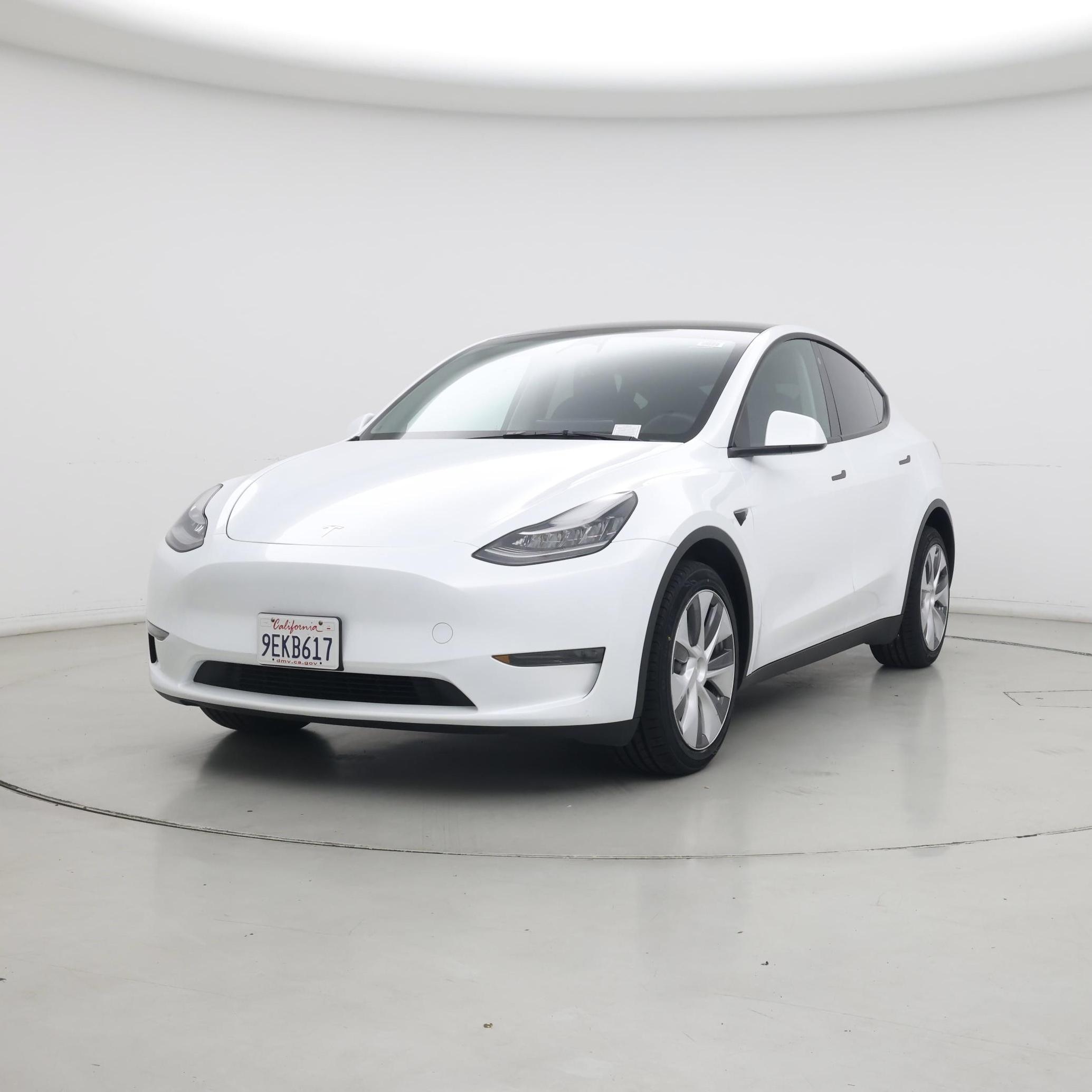 Thumbnail: 2023 Tesla Model Y - 4