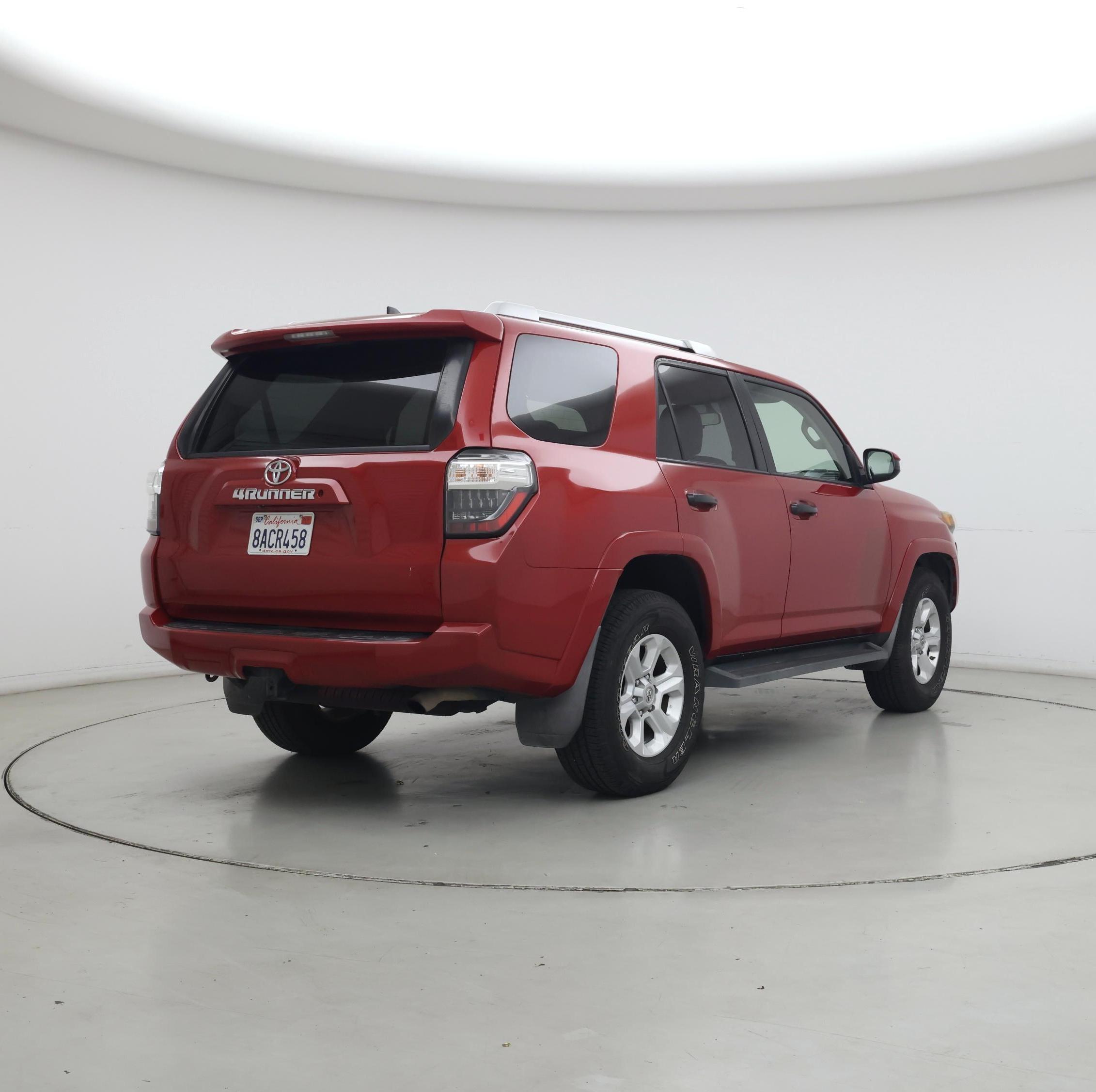 Thumbnail: 2017 Toyota 4Runner - 8