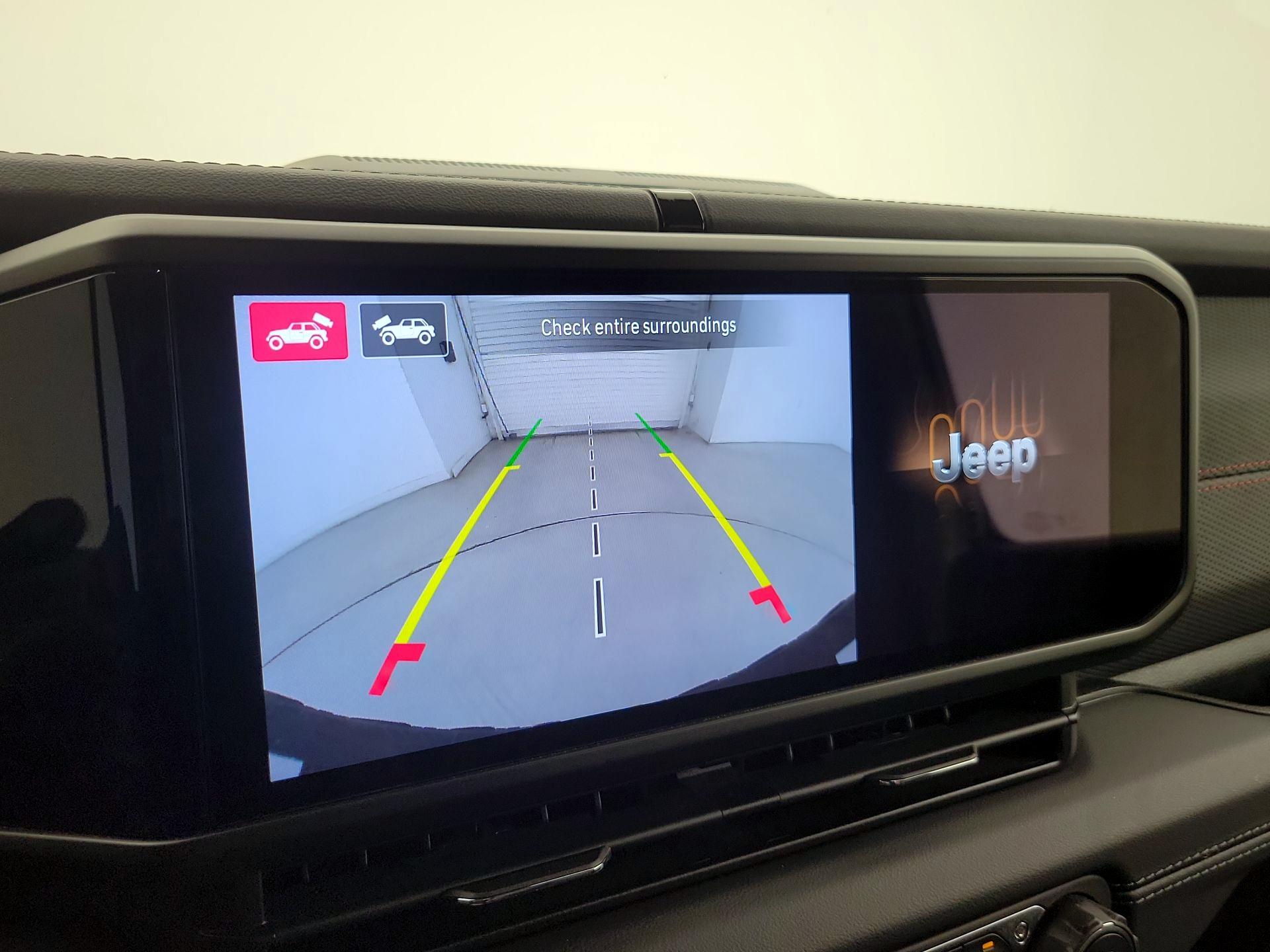 Thumbnail: 2024 Jeep Wrangler - 15