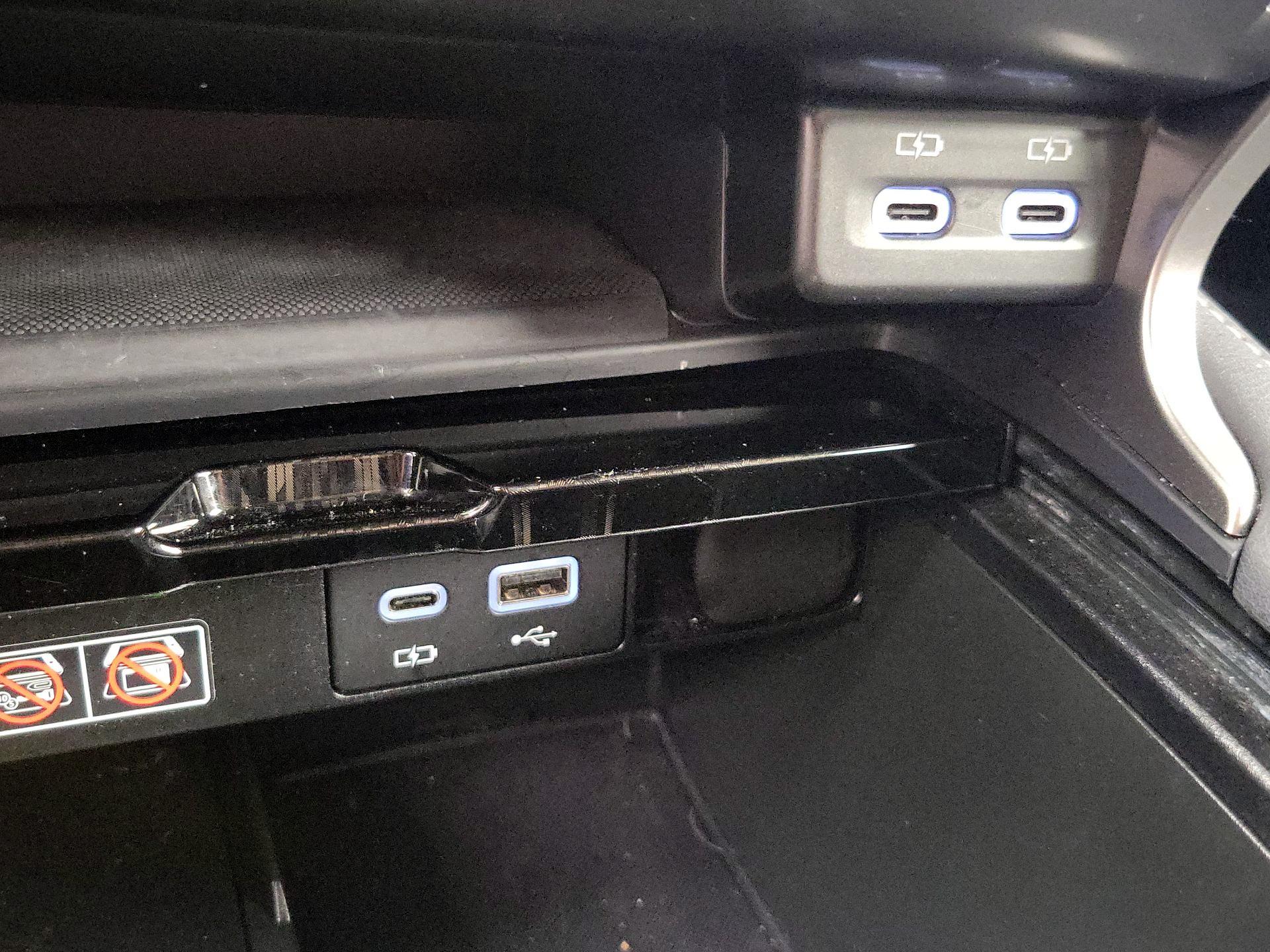 Thumbnail: 2024 Lexus RX - 18