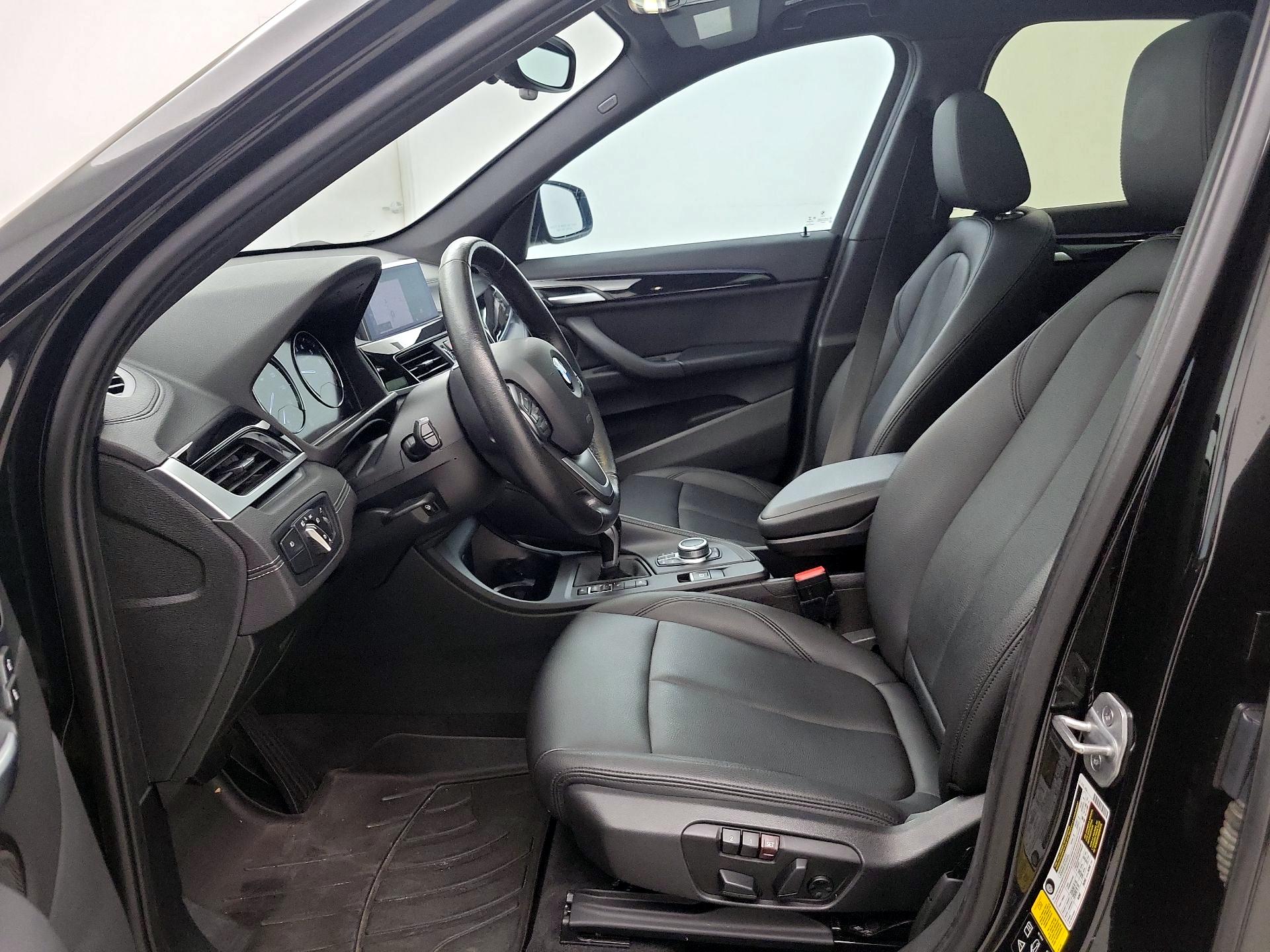 Thumbnail: 2020 BMW X1 - 11