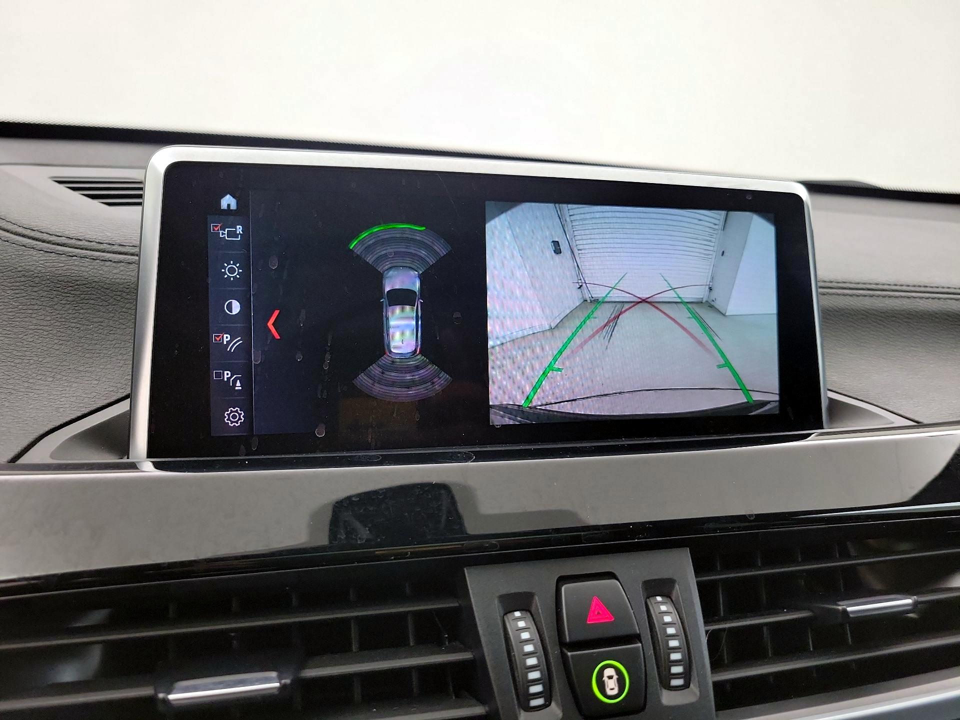 Thumbnail: 2020 BMW X1 - 15