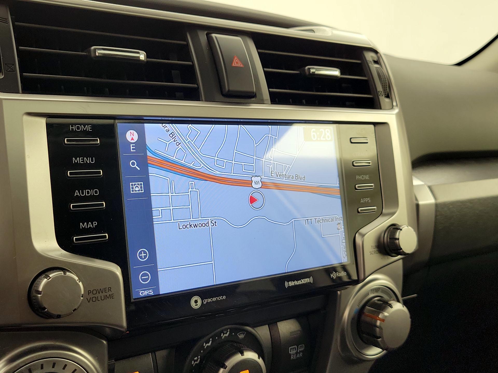 Thumbnail: 2022 Toyota 4Runner - 14