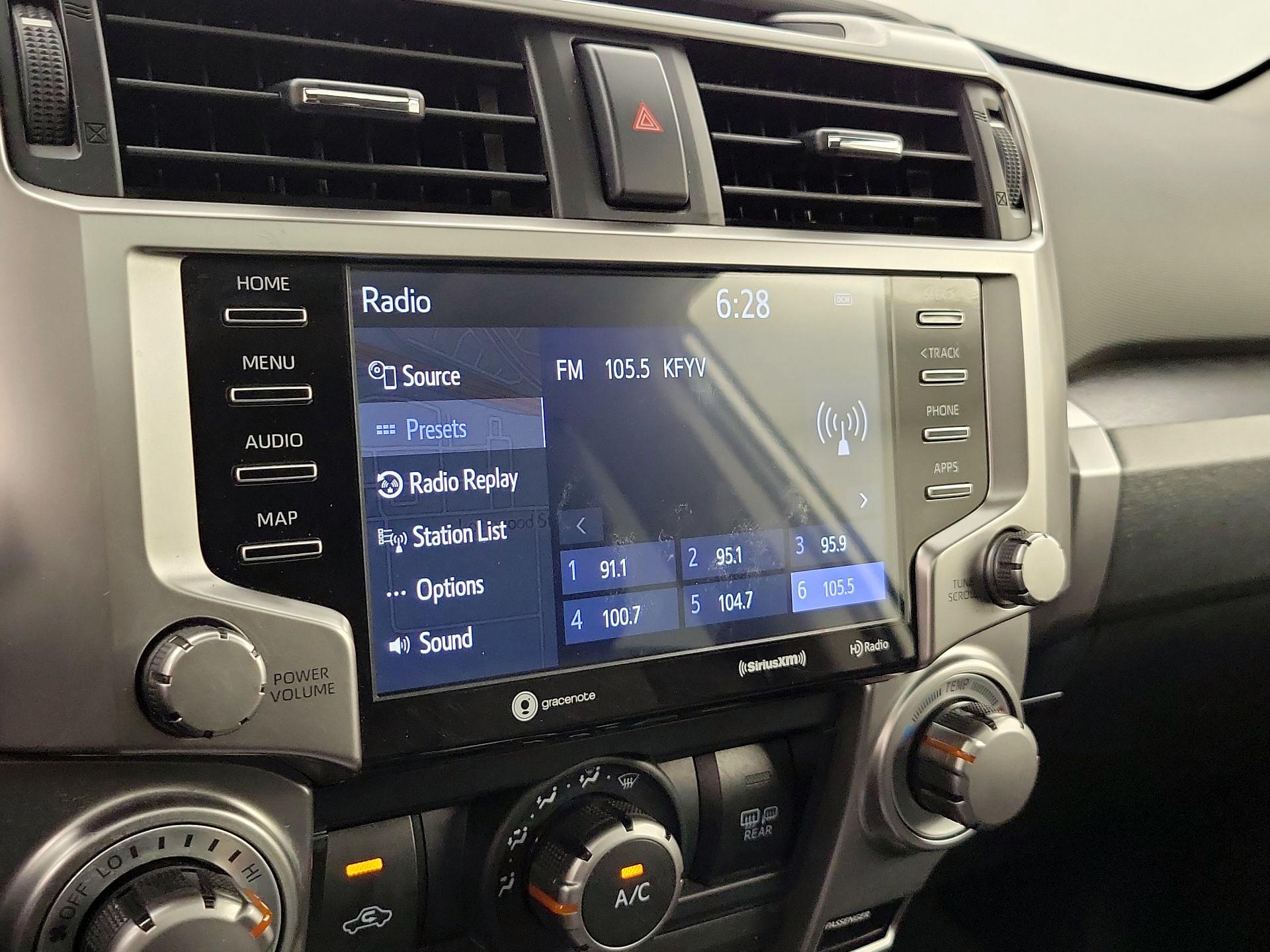 Thumbnail: 2022 Toyota 4Runner - 16