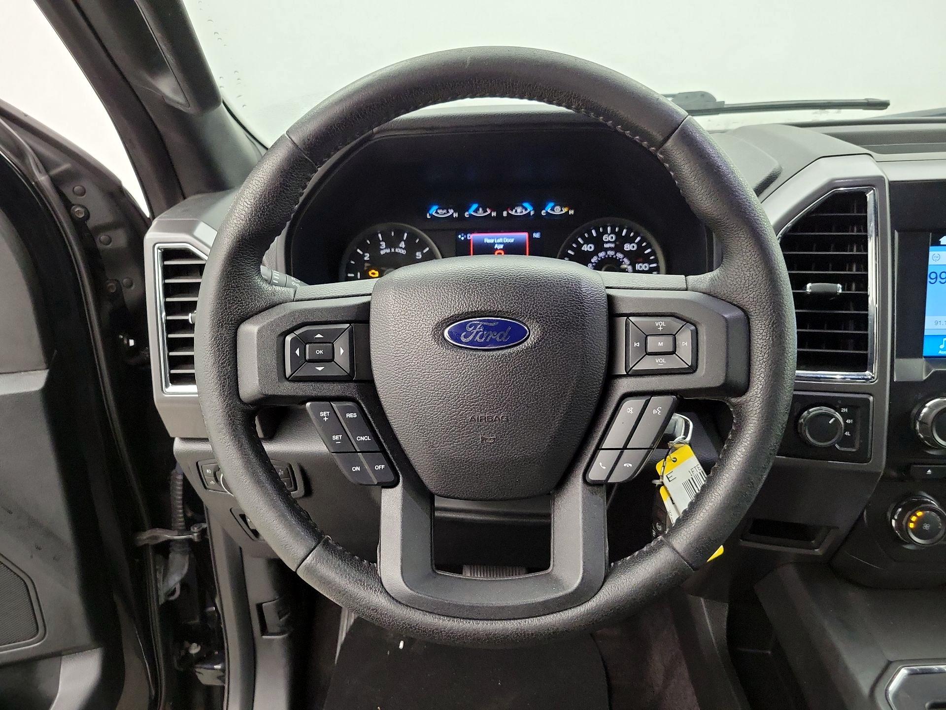 Thumbnail: 2016 Ford F-150 - 10