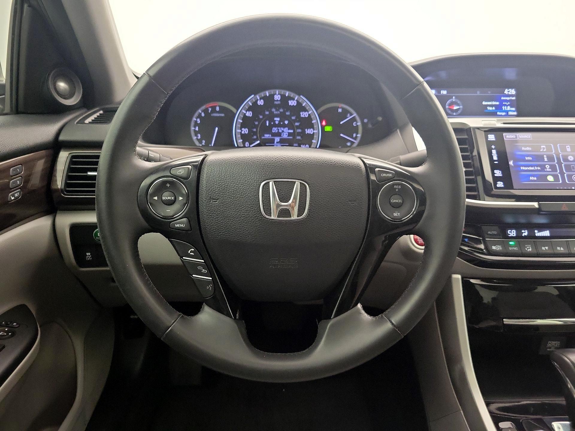 Thumbnail: 2017 Honda Accord - 10