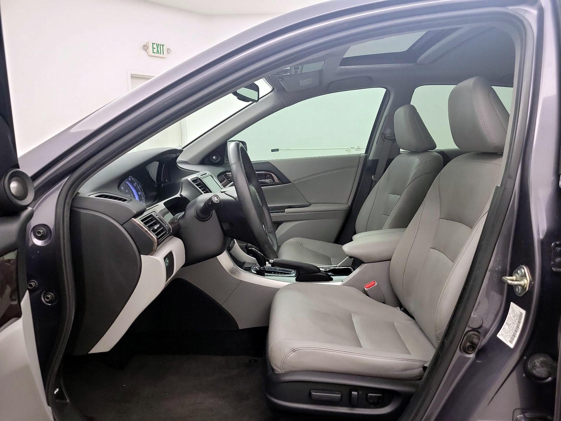 Thumbnail: 2017 Honda Accord - 11