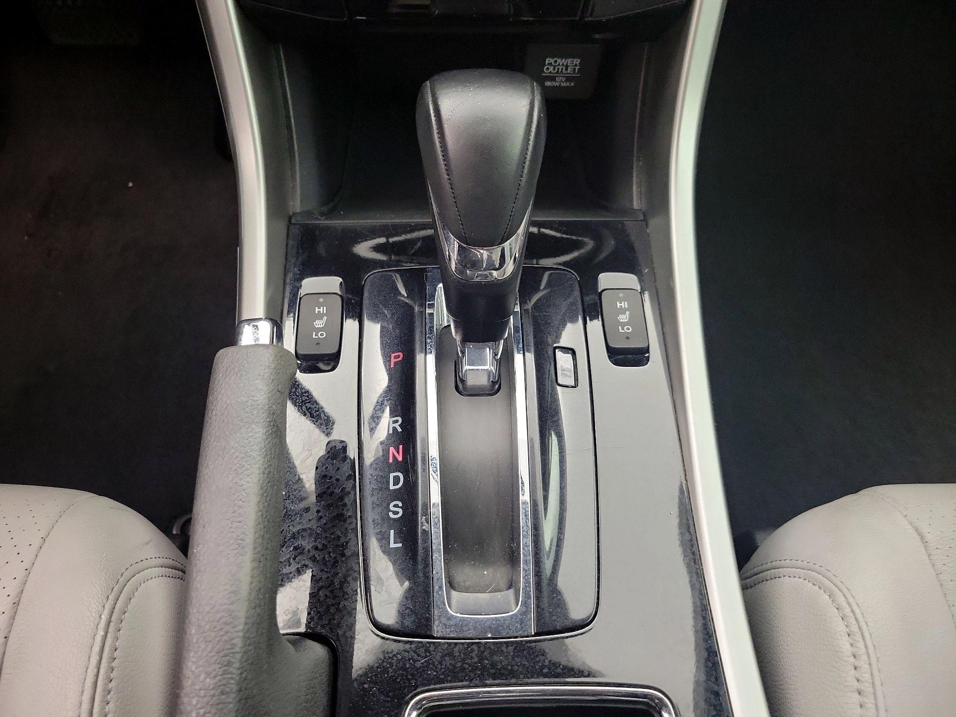 Thumbnail: 2017 Honda Accord - 17