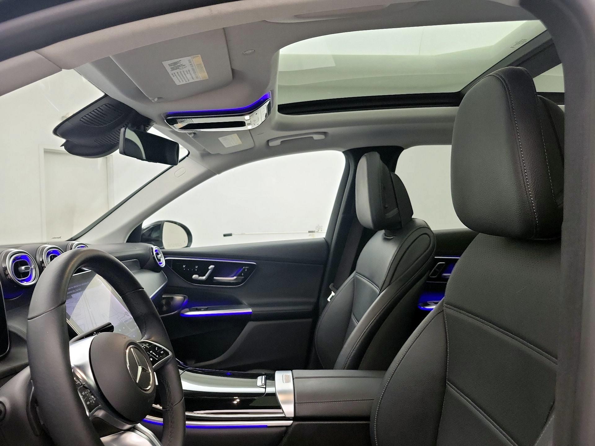 Thumbnail: 2023 Mercedes-Benz GLC - 20