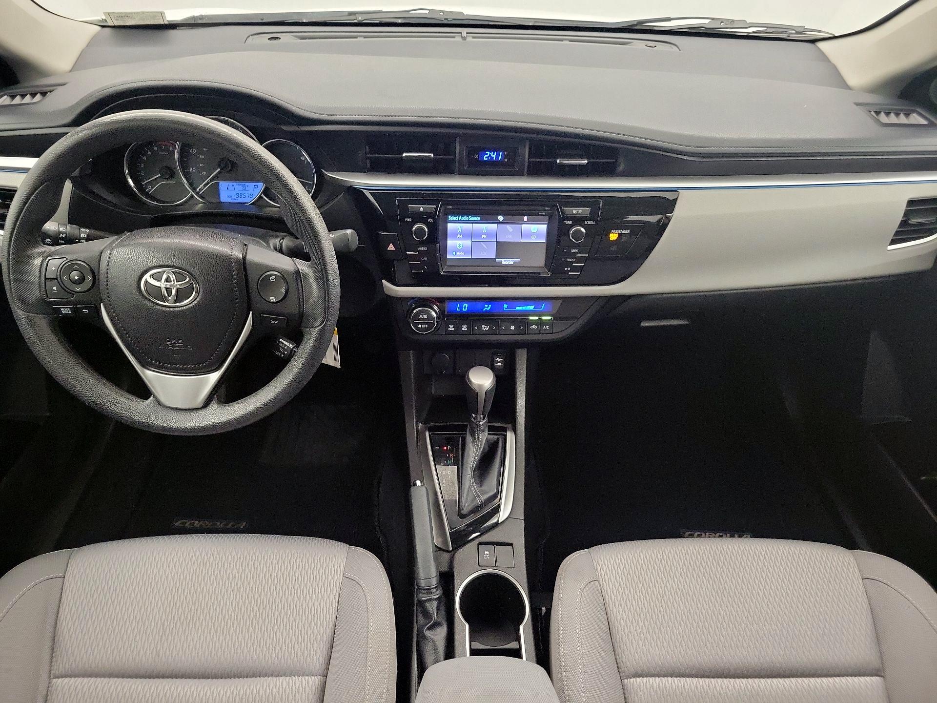 Thumbnail: 2014 Toyota Corolla - 9