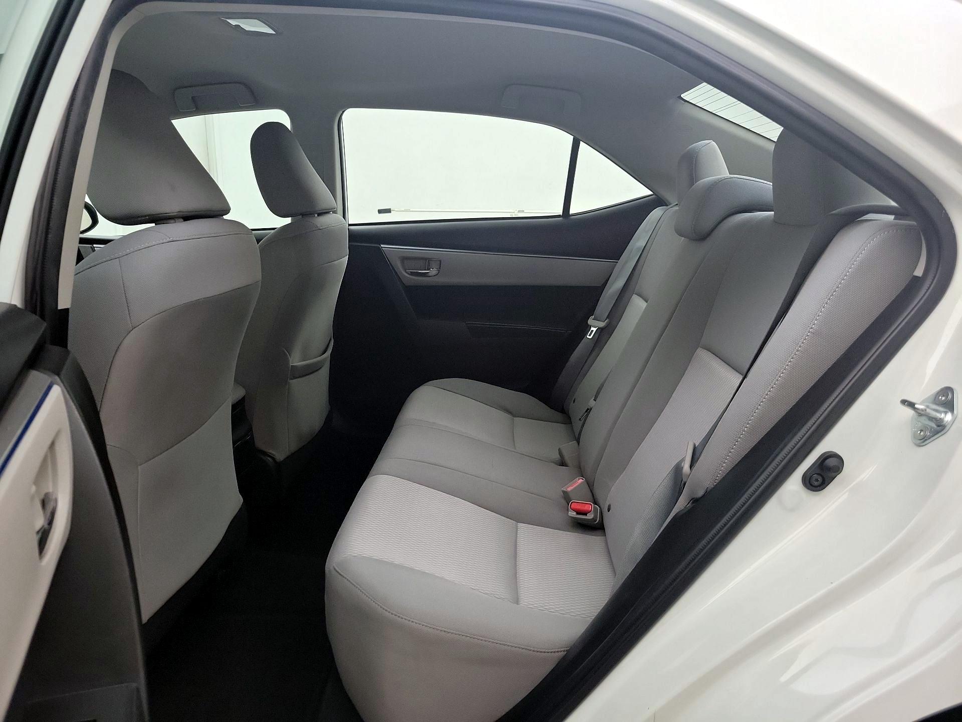 Thumbnail: 2014 Toyota Corolla - 19