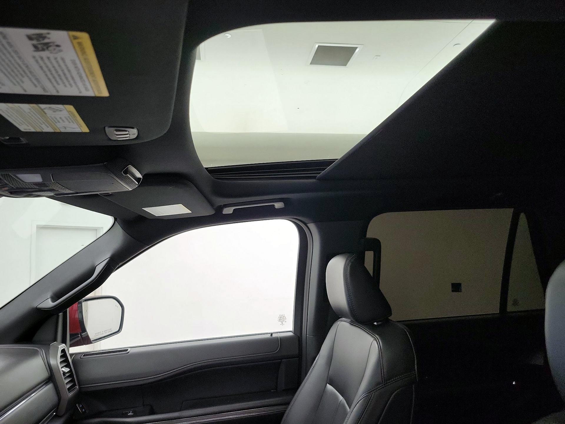 Thumbnail: 2021 Ford Expedition - 20