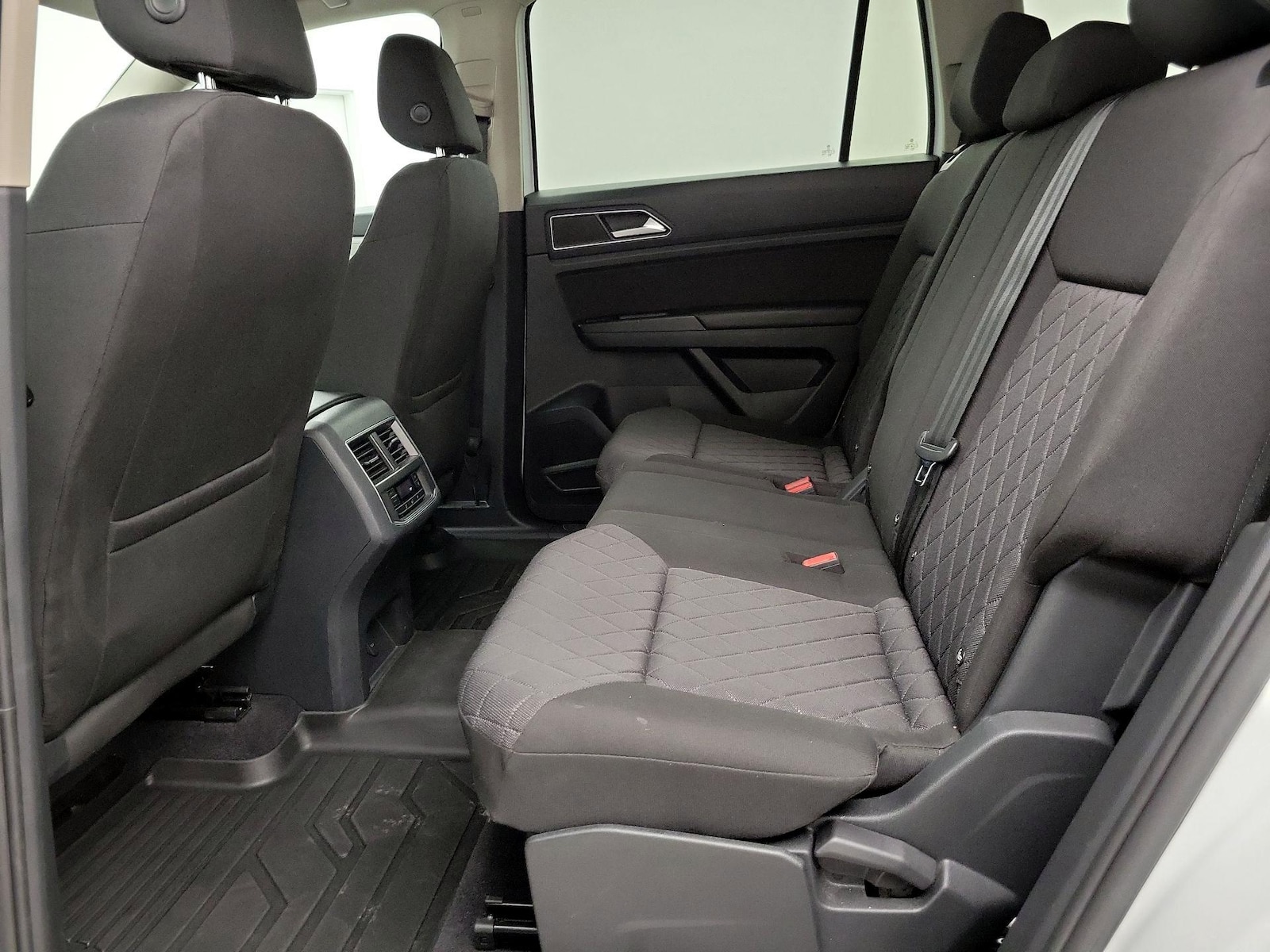 2018 Volkswagen Atlas S - Photo 20