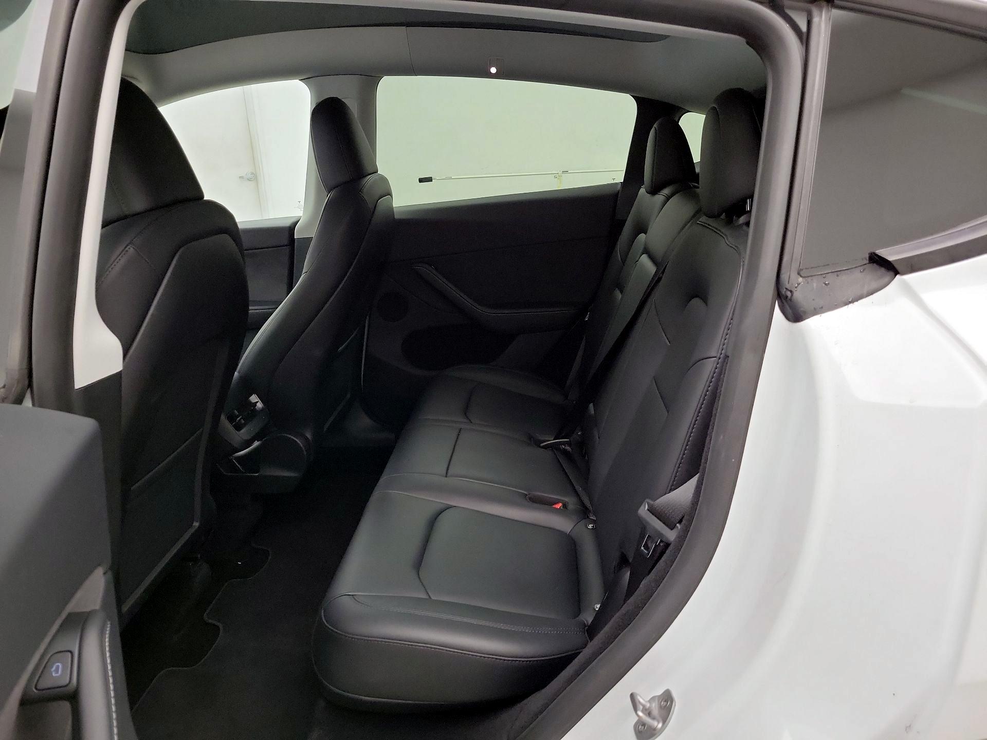 Thumbnail: 2023 Tesla Model Y - 18