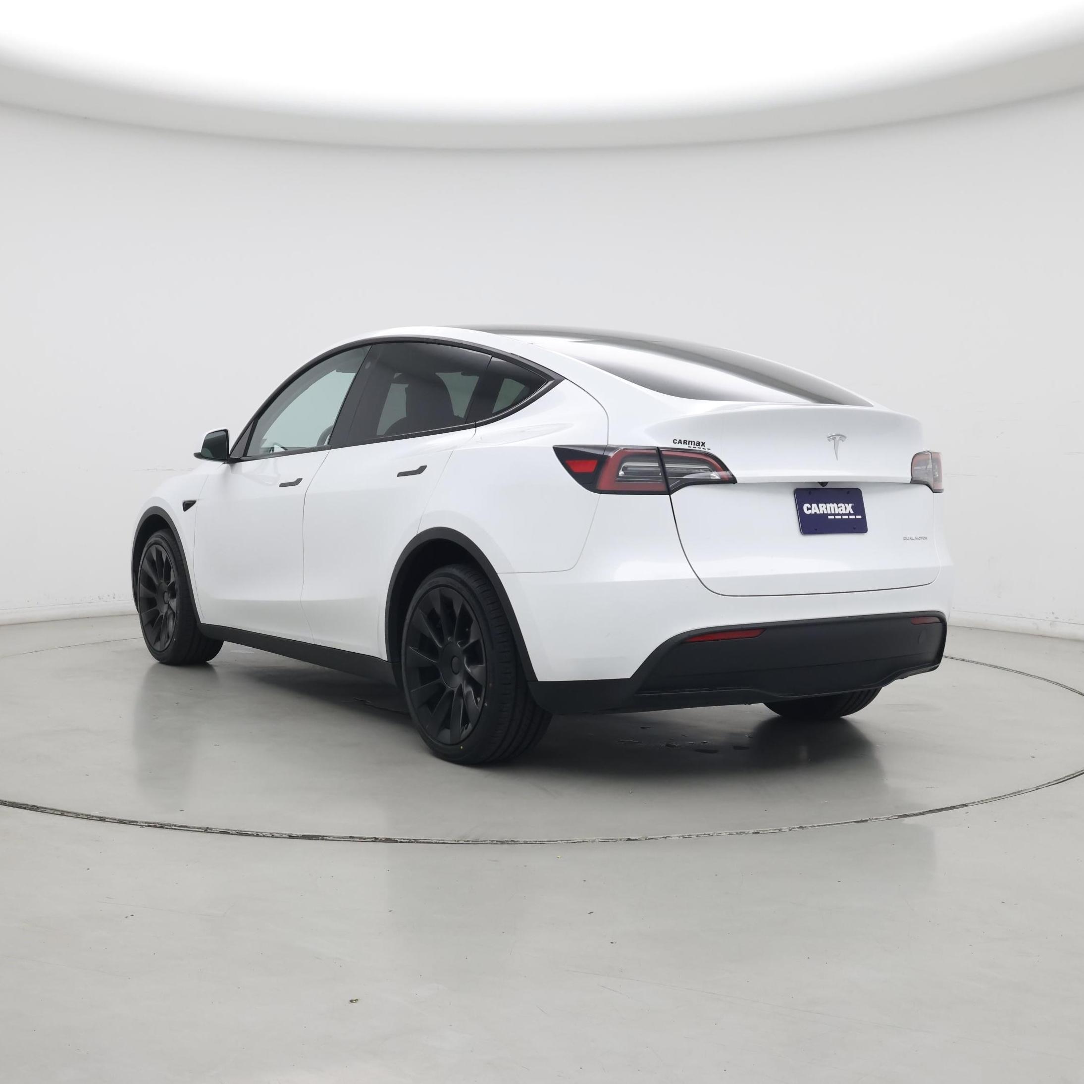 Thumbnail: 2023 Tesla Model Y - 2