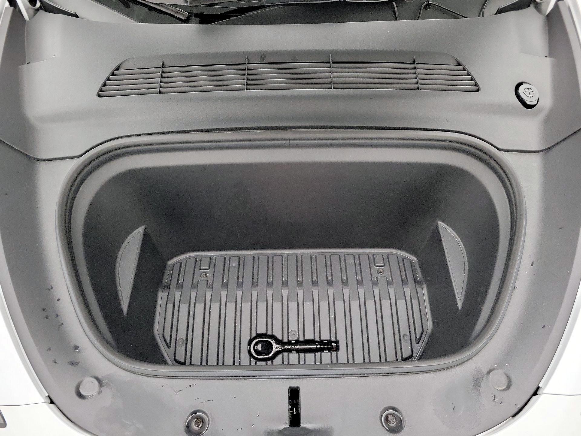 Thumbnail: 2023 Tesla Model Y - 20