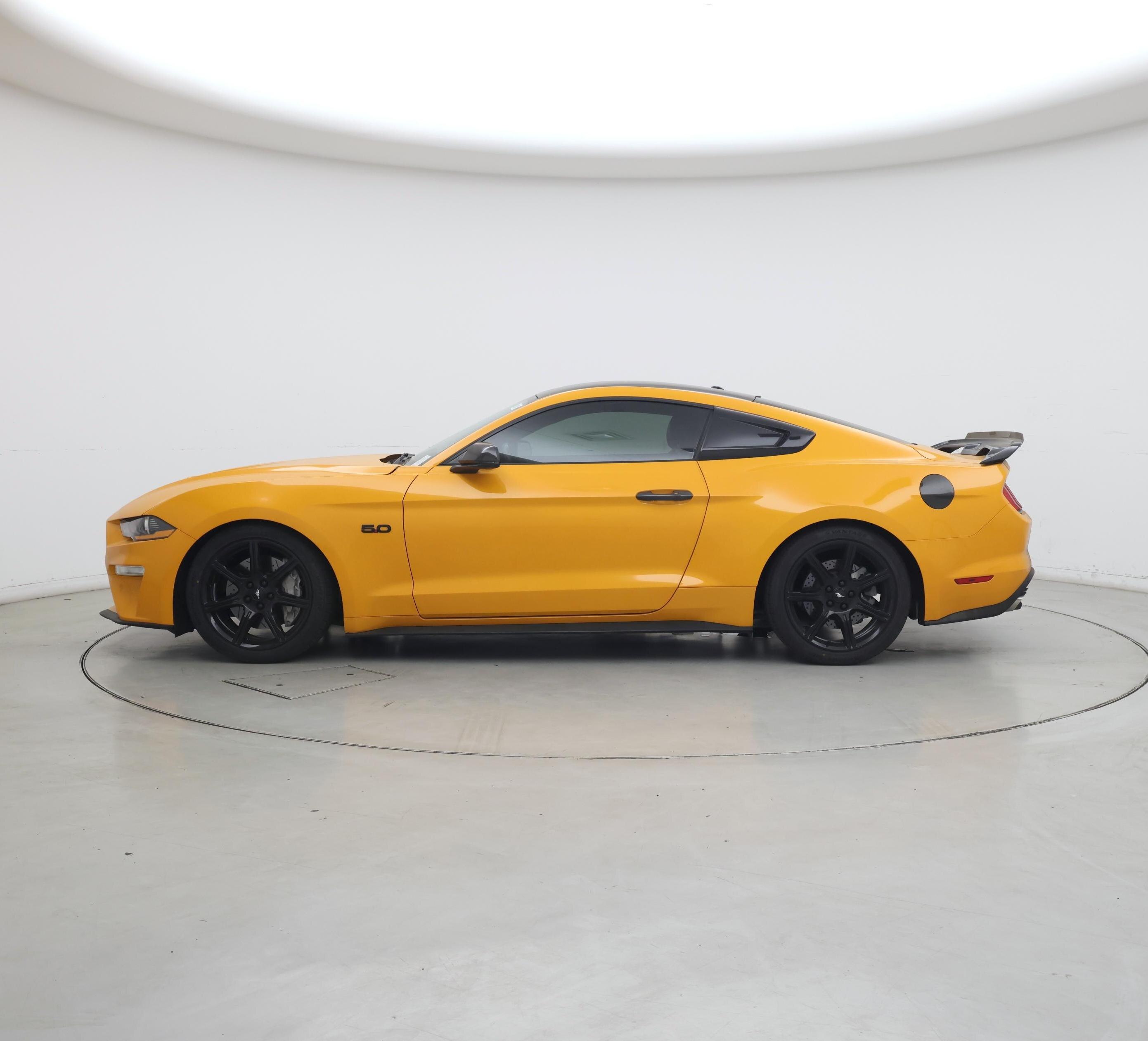 Thumbnail: 2018 Ford Mustang - 3