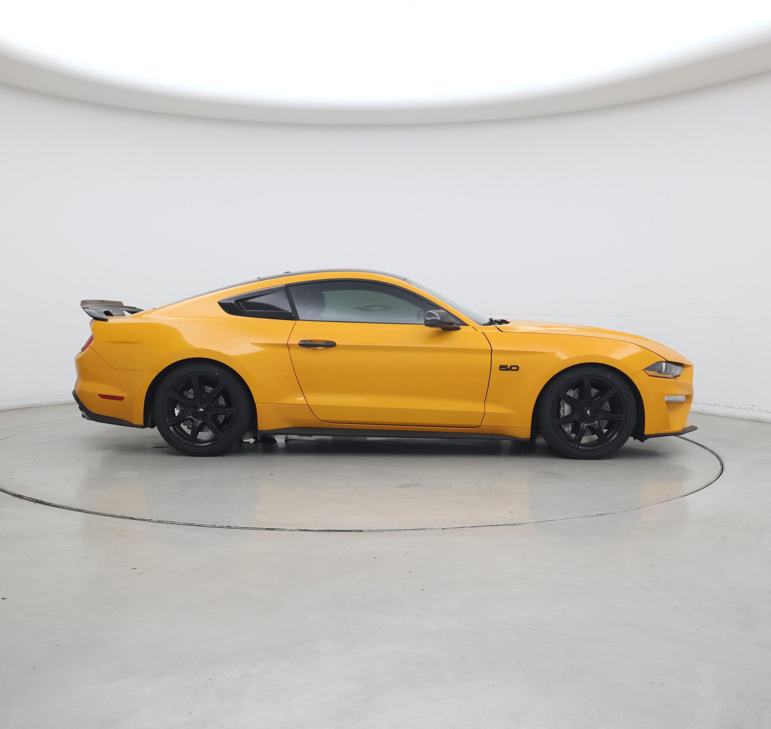 Thumbnail: 2018 Ford Mustang - 7